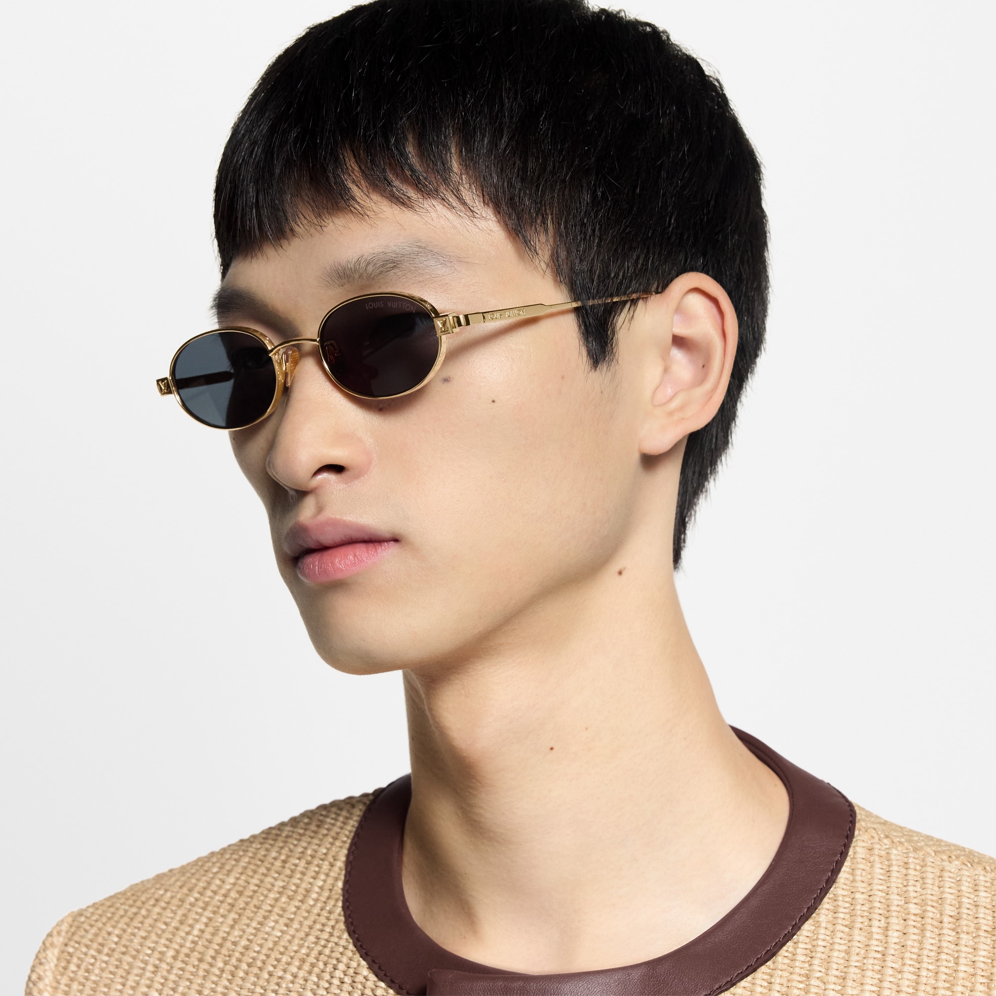 S00 Accessories Sunglasses LV Pure Low Oval Sunglasses | Louis Vuitton ® (Product zoom)