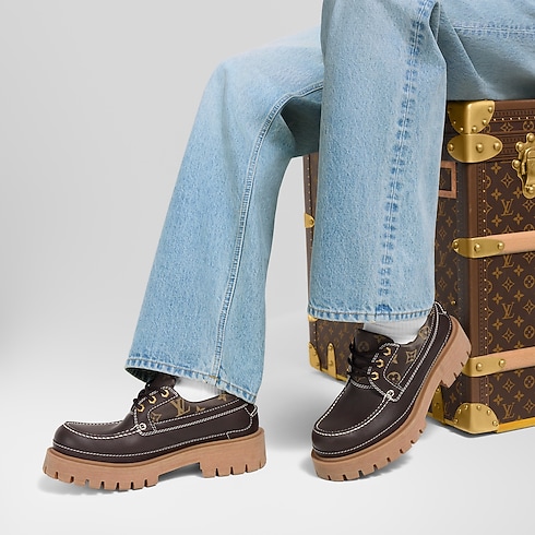 Shoes Buckles and Lace-Ups LV Remix Boat Shoe | Louis Vuitton ® (Product zoom)