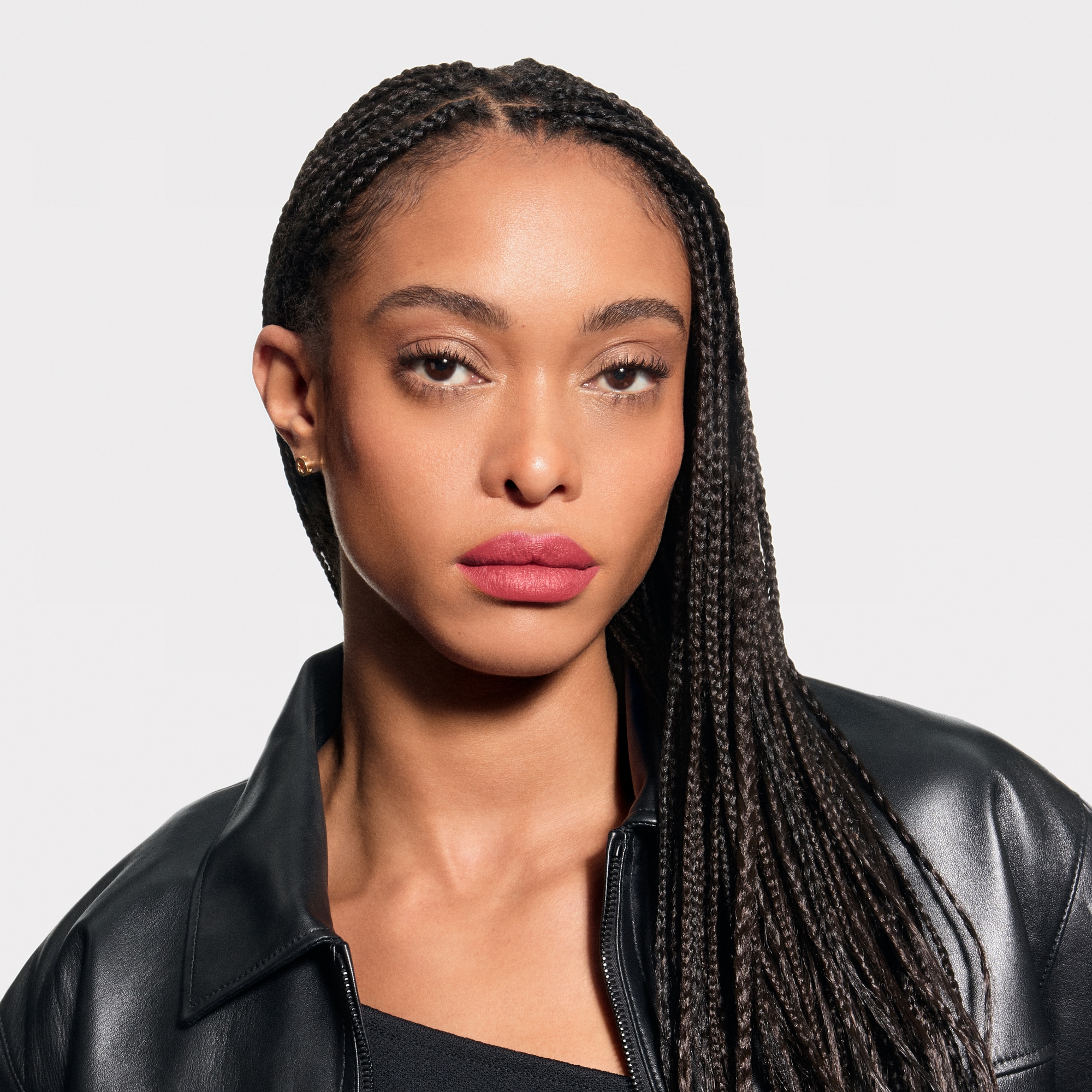  Lips } LV Rouge - Matte Lipstick | Louis Vuitton ® (Product zoom)