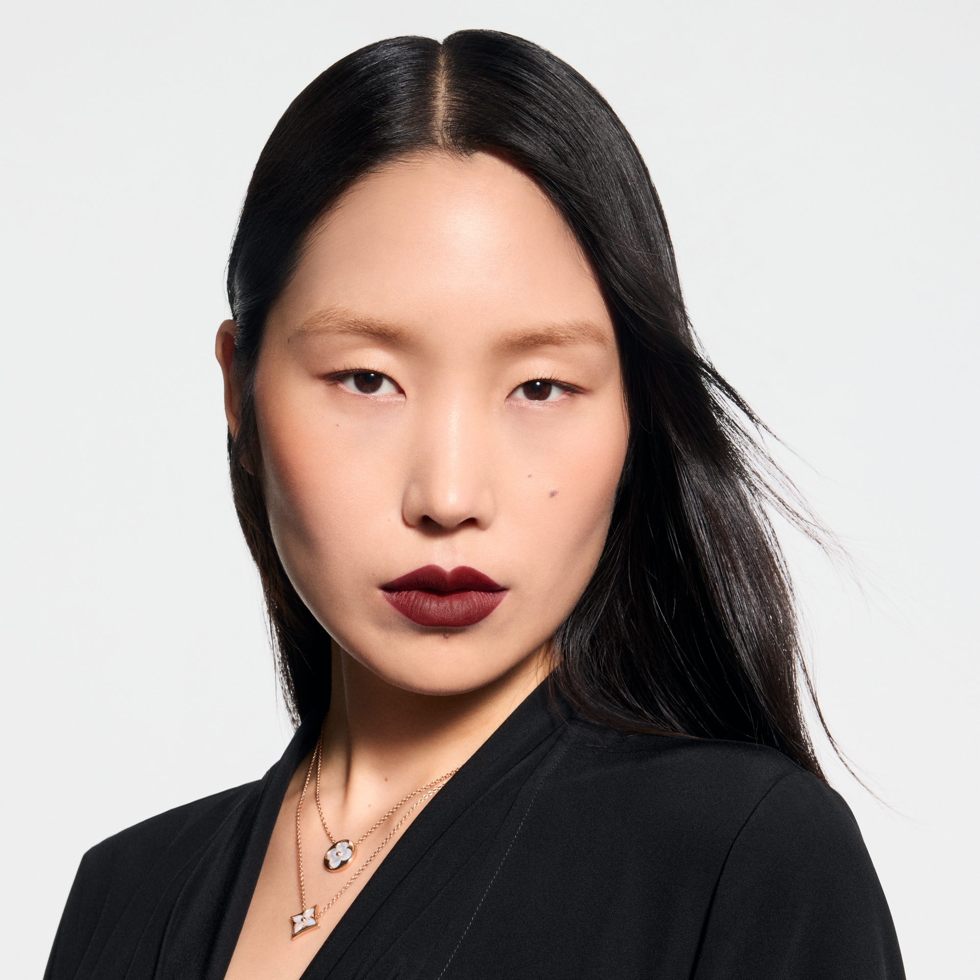  Lips } LV Rouge - Matte Lipstick | Louis Vuitton ® (Product zoom)