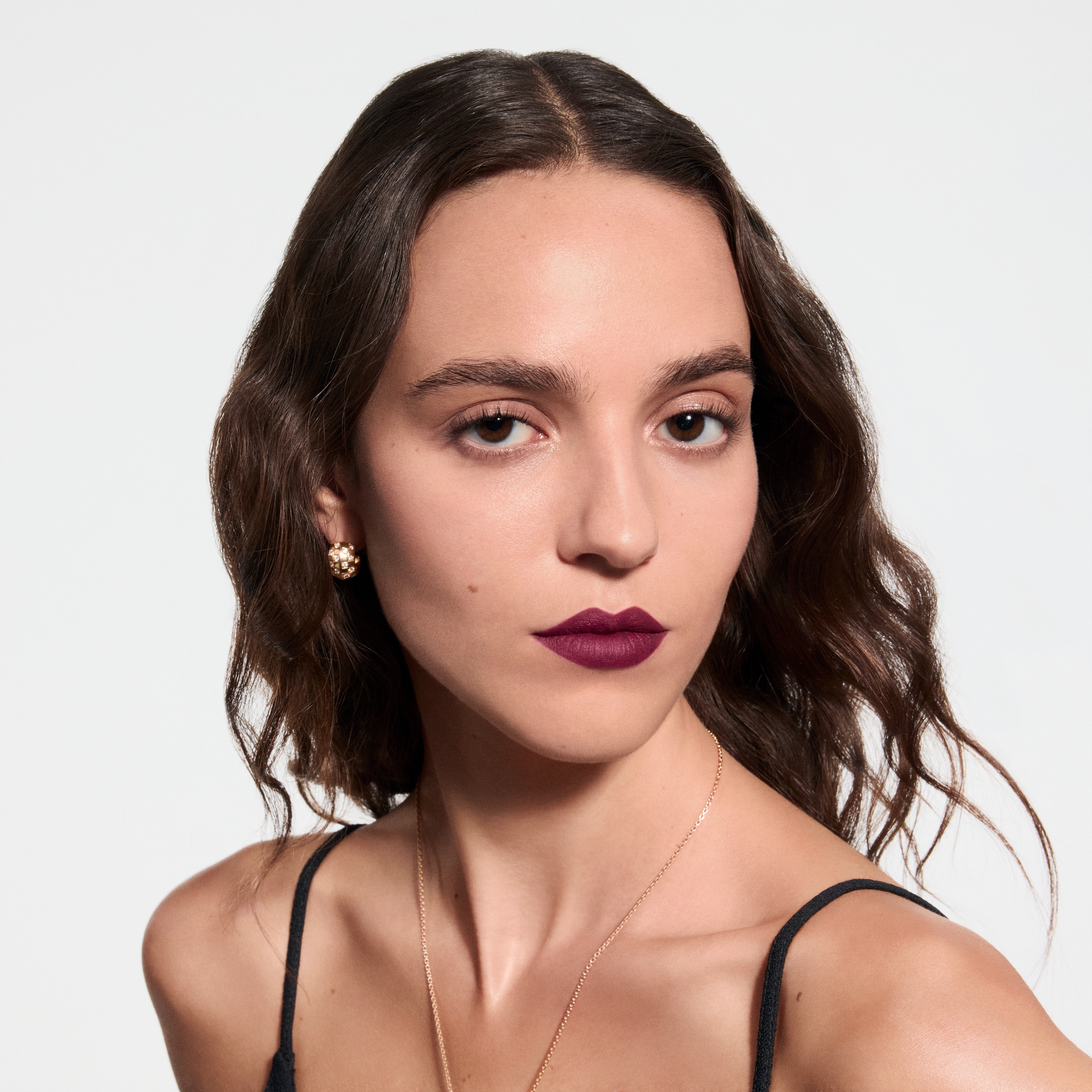  Lips } LV Rouge - Matte Lipstick | Louis Vuitton ® (Product zoom)