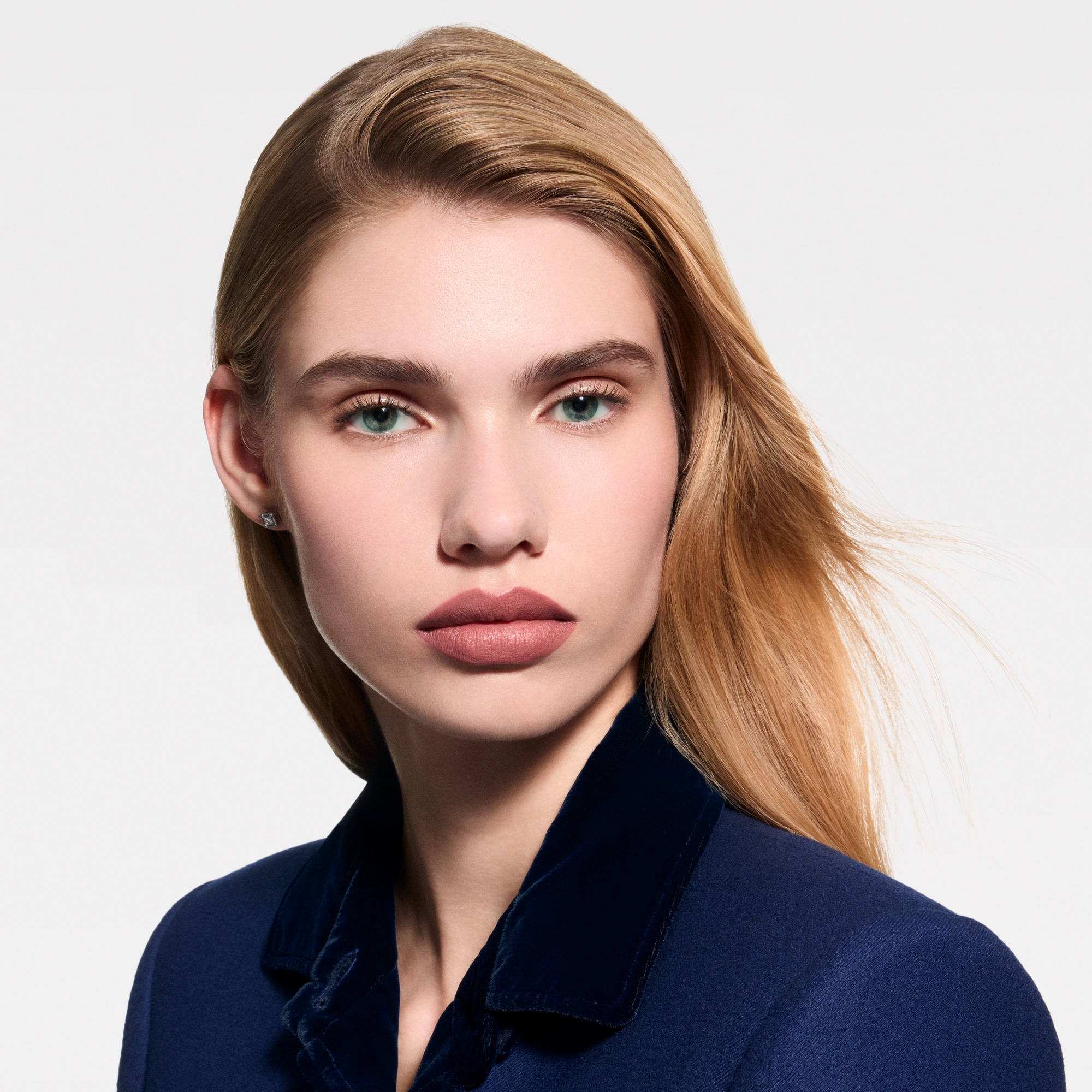  Lips } LV Rouge - Matte Lipstick Refill | Louis Vuitton ® (Product zoom)