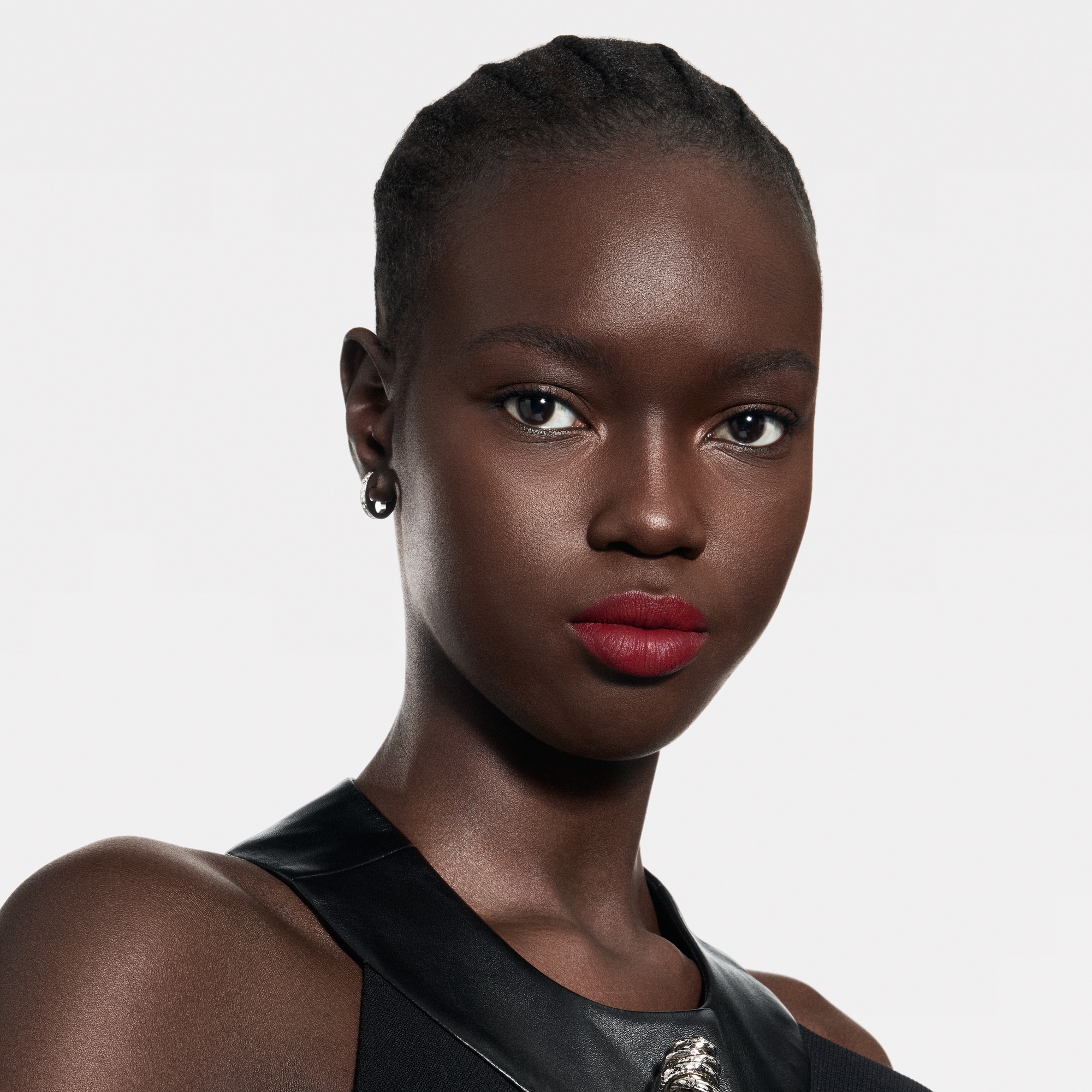  Lips } LV Rouge - Matte Lipstick Refill | Louis Vuitton ® (Product zoom)