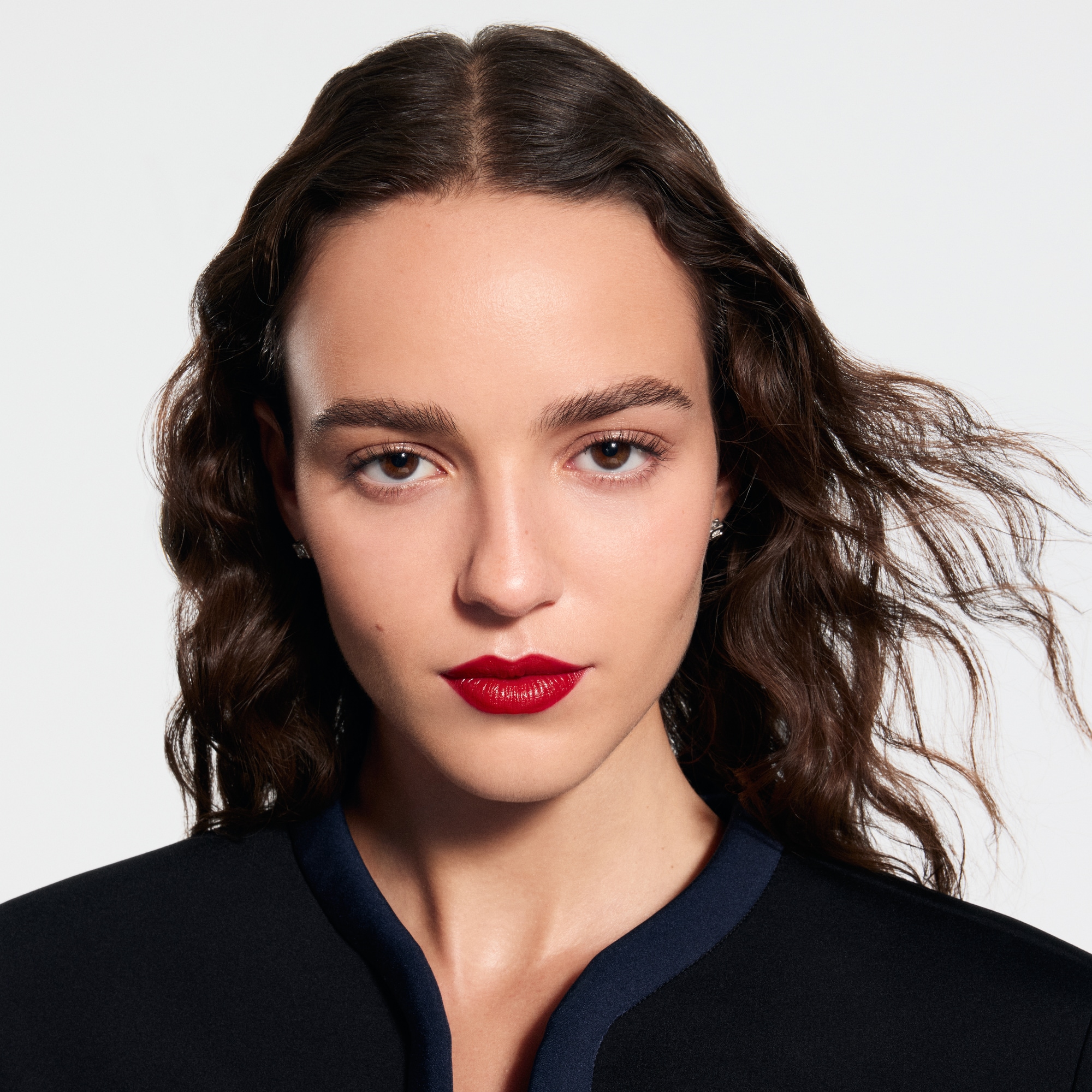 Lips } LV Rouge - Satin Lipstick | Louis Vuitton ® (Product zoom)