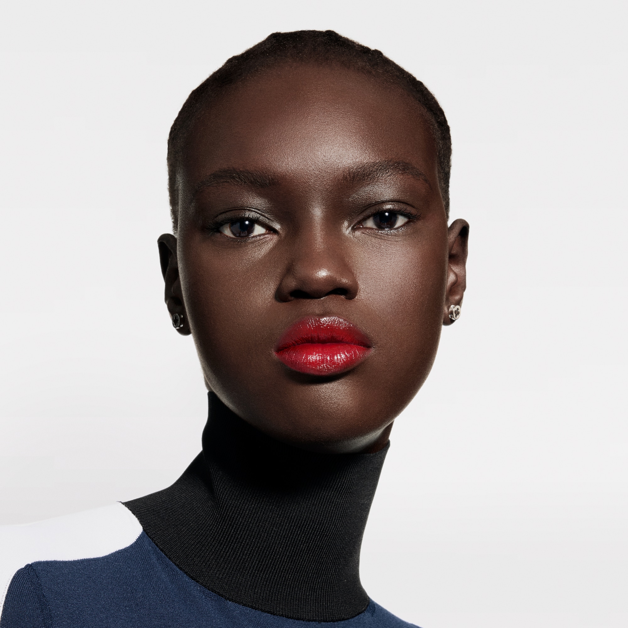  Lips } LV Rouge - Satin Lipstick | Louis Vuitton ® (Product zoom)