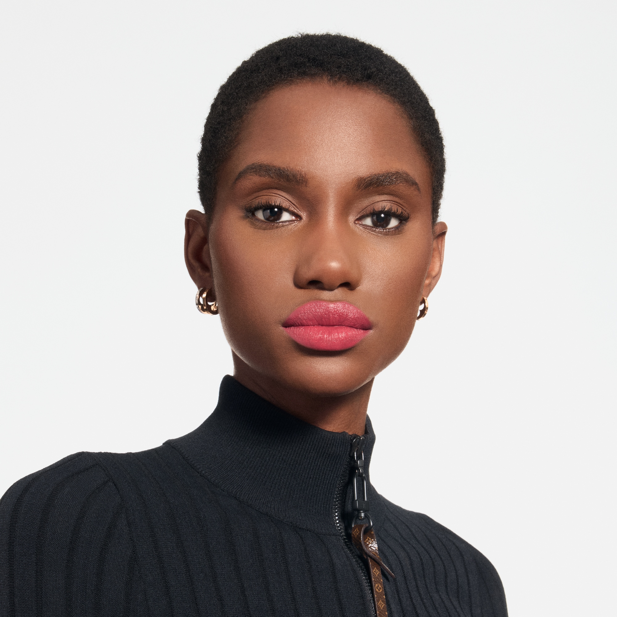  Lips } LV Rouge - Satin Lipstick | Louis Vuitton ® (Product zoom)