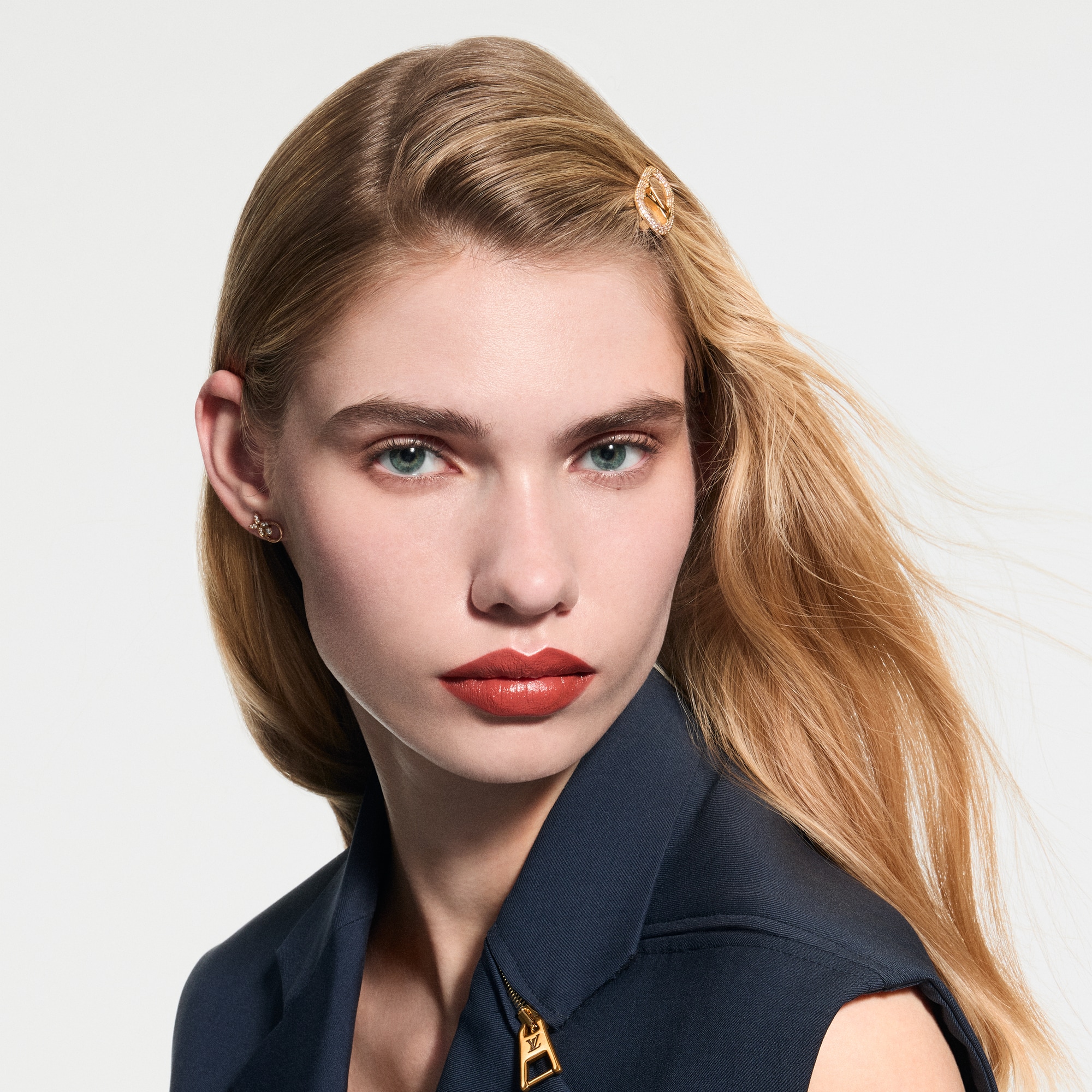  Lips } LV Rouge - Satin Lipstick | Louis Vuitton ® (Product zoom)