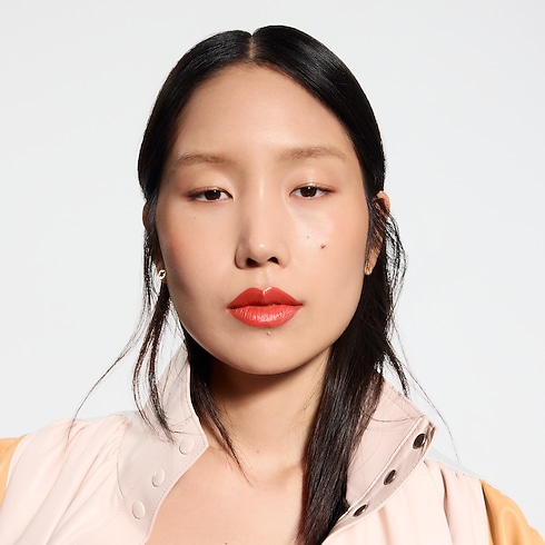 Lips } LV Rouge - Satin Lipstick | Louis Vuitton ® (Product zoom)