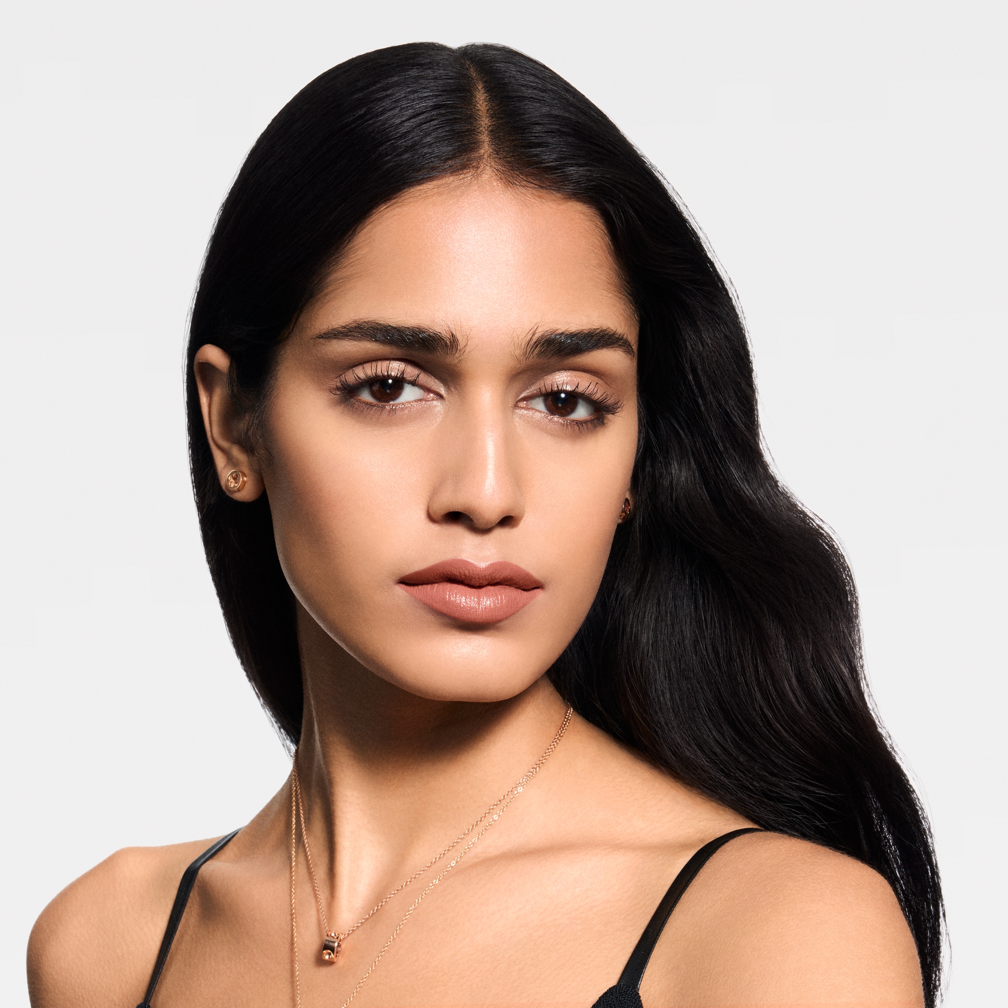  Lips } LV Rouge - Satin Lipstick Refill | Louis Vuitton ® (Product zoom)