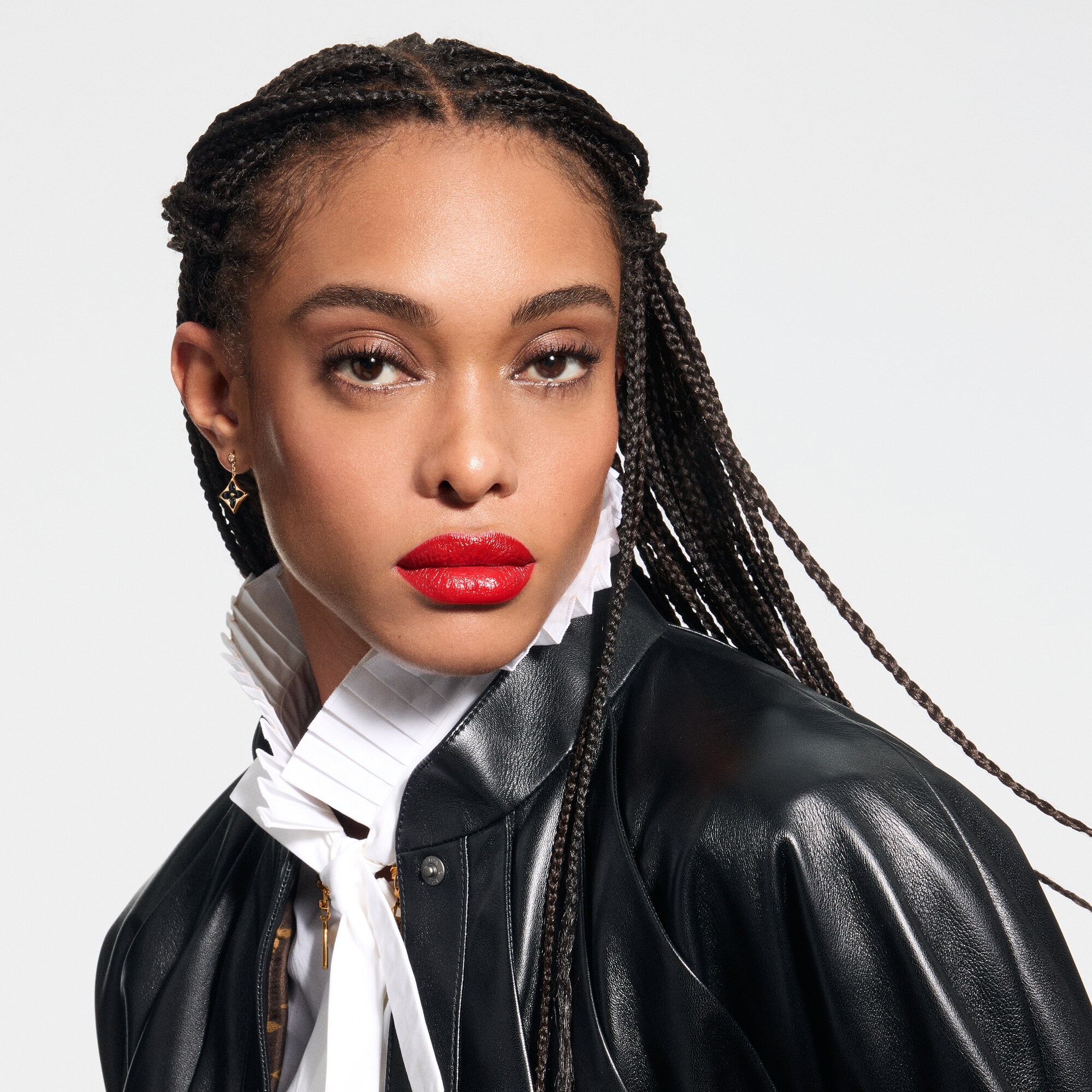  Lips } LV Rouge - Satin Lipstick Refill | Louis Vuitton ® (Product zoom)