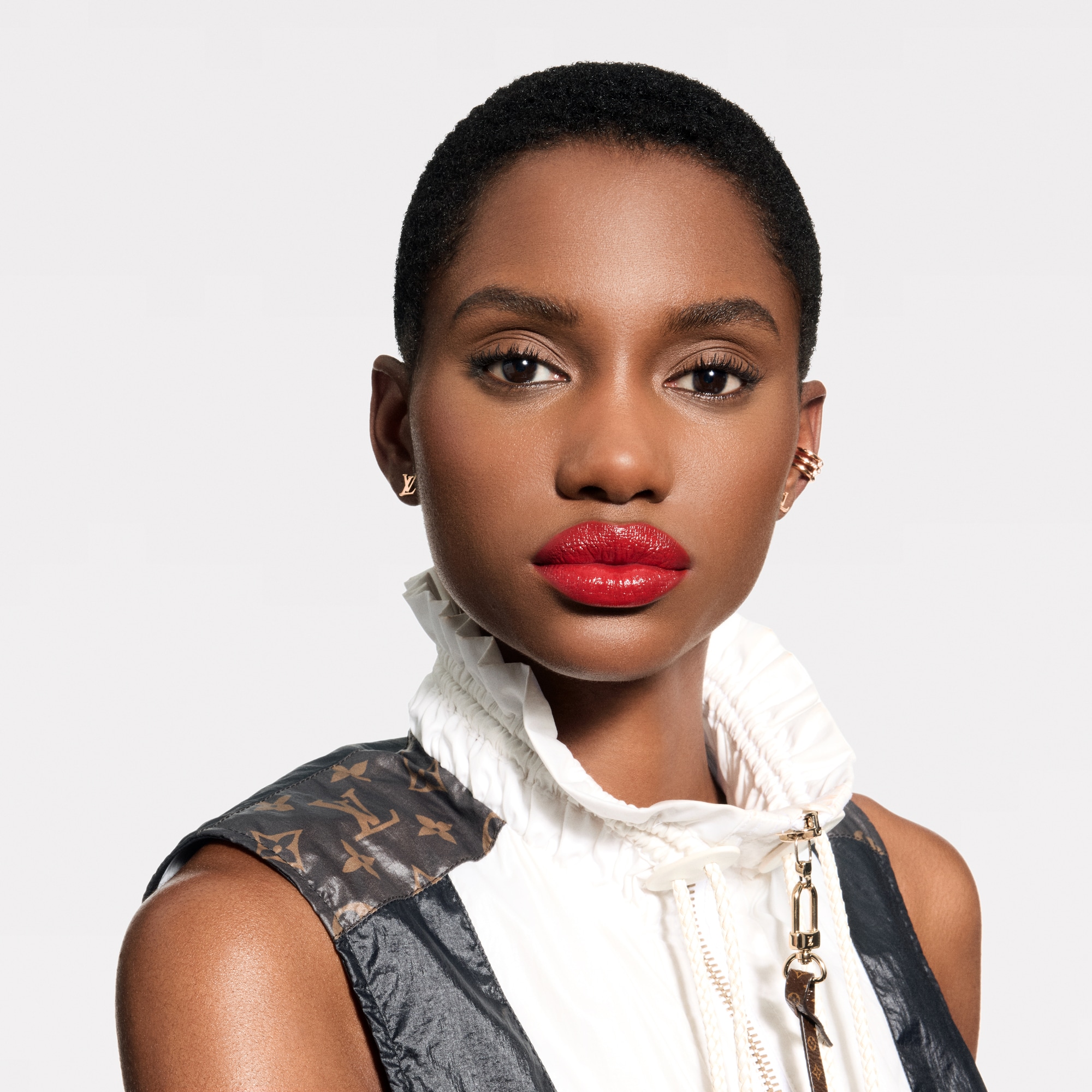  Lips } LV Rouge - Satin Lipstick Refill | Louis Vuitton ® (Product zoom)