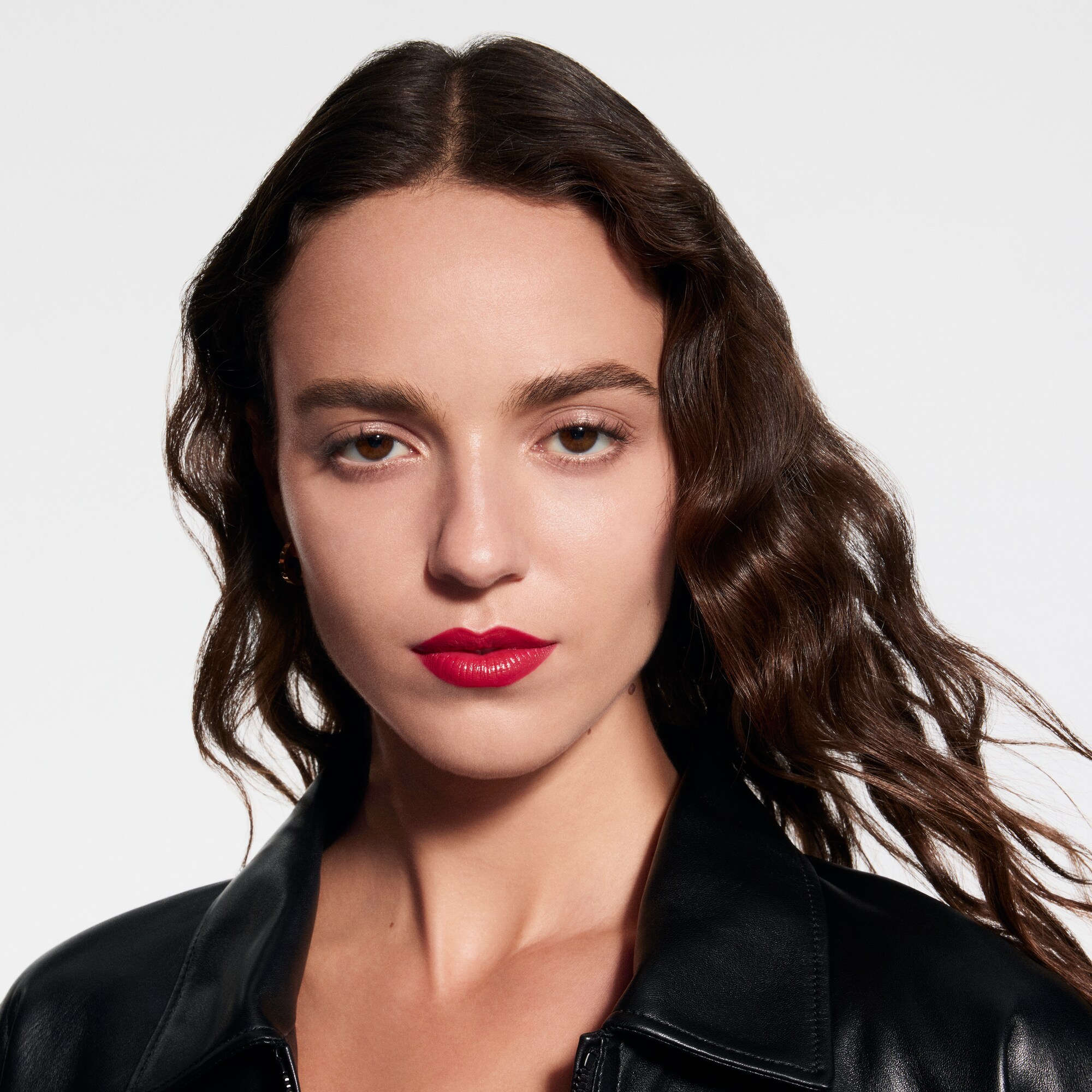  Lips } LV Rouge - Satin Lipstick Refill | Louis Vuitton ® (Product zoom)