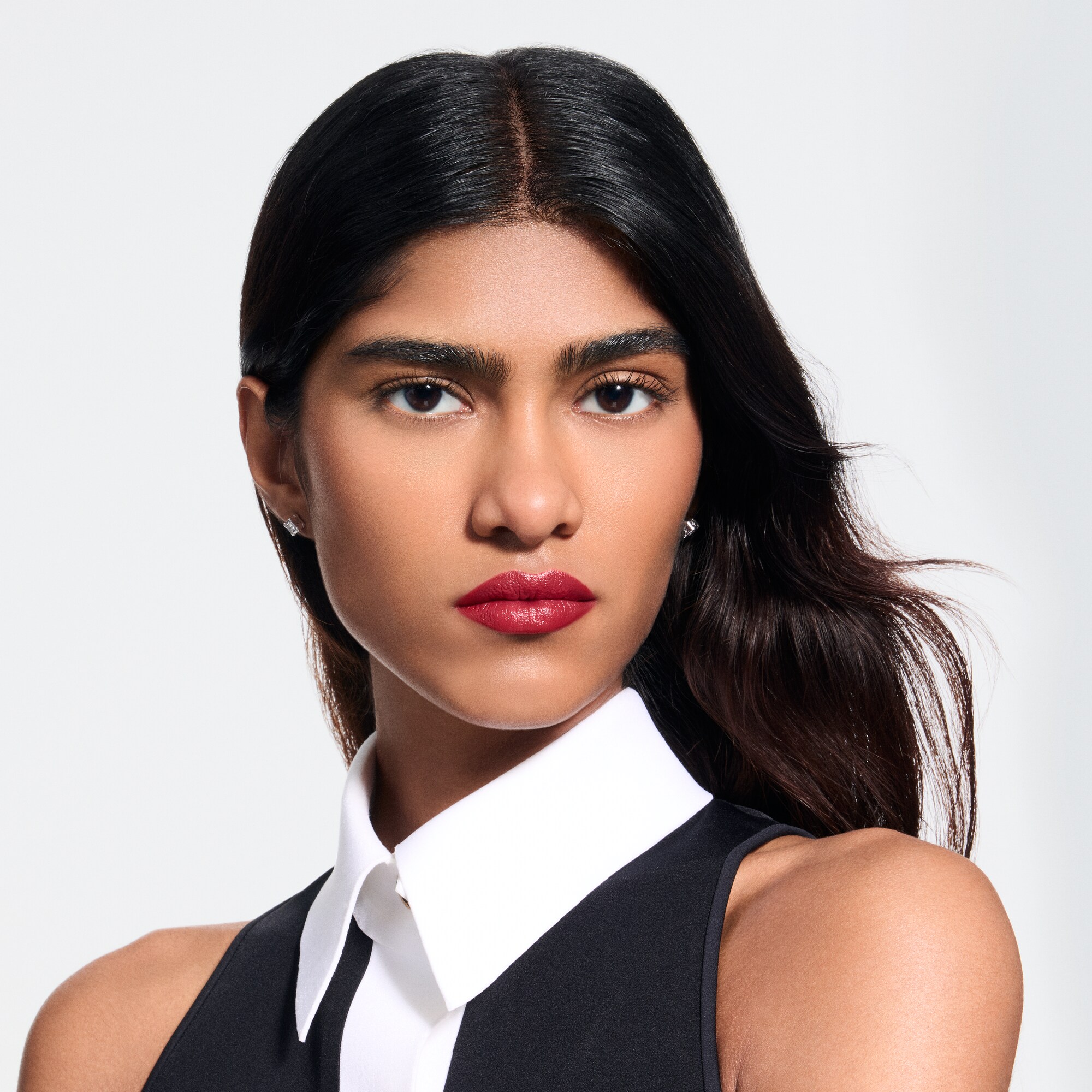  Lips } LV Rouge - Satin Lipstick Refill | Louis Vuitton ® (Product zoom)