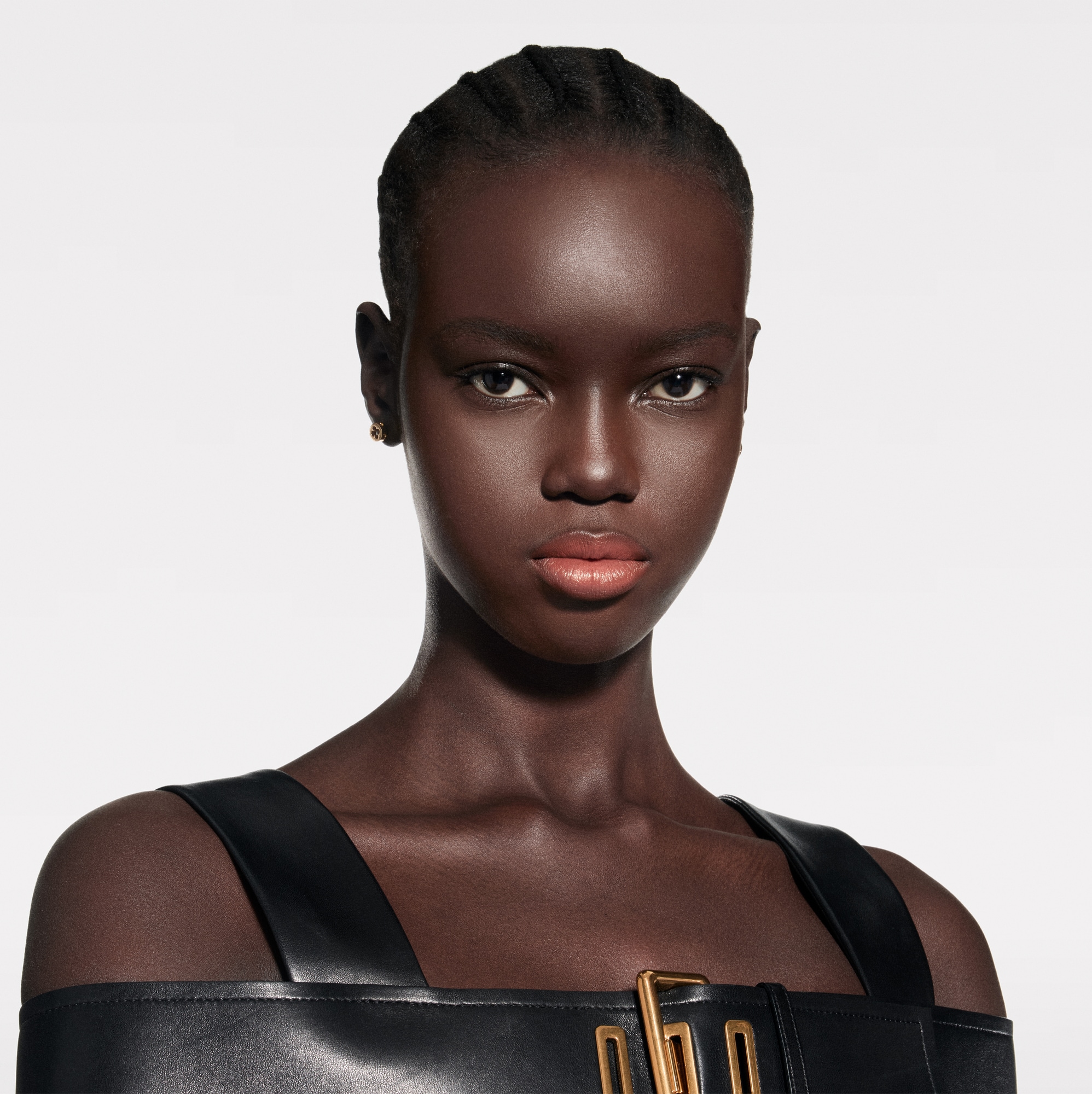  Lips } LV Rouge - Satin Lipstick Refill | Louis Vuitton ® (Product zoom)