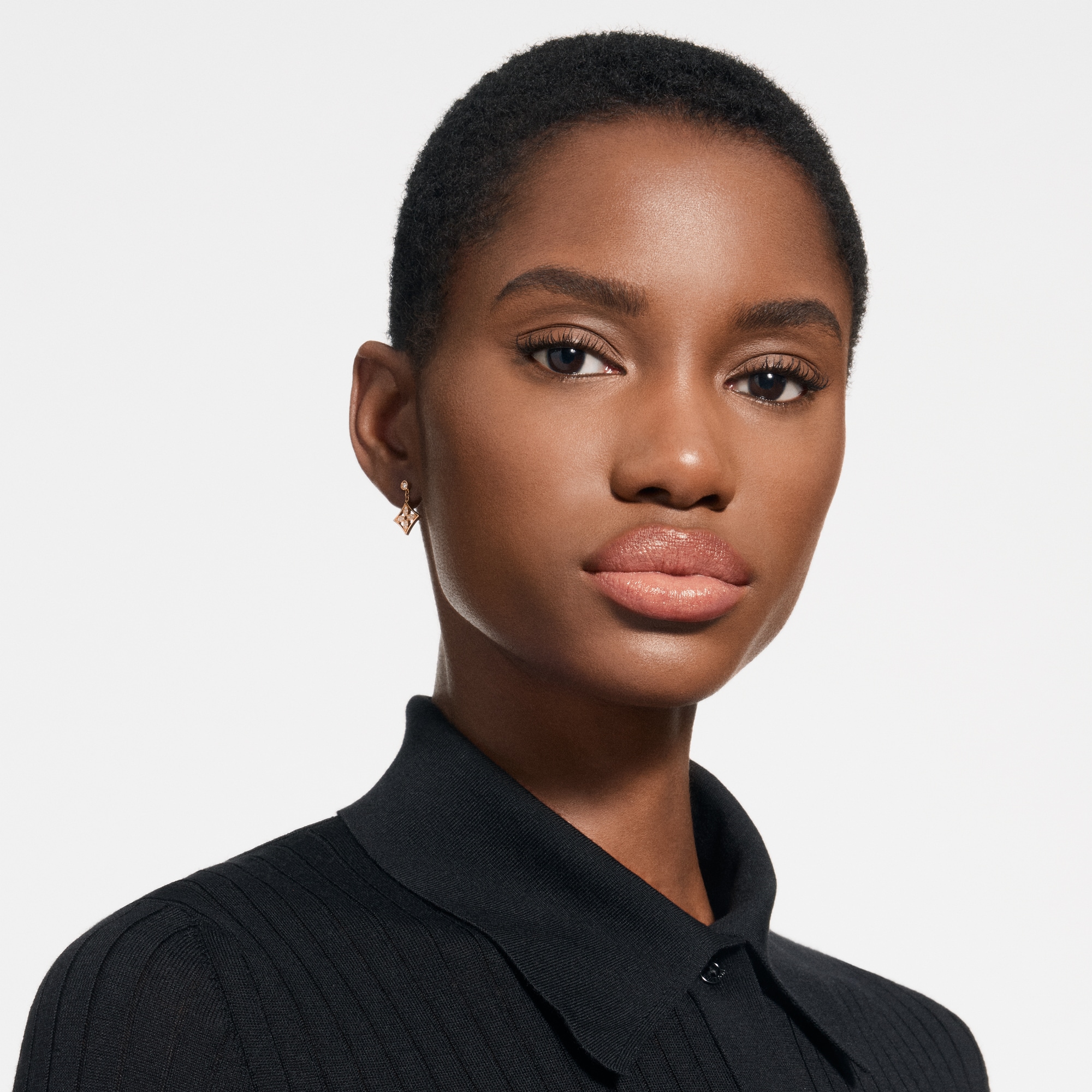  Lips } LV Rouge - Satin Lipstick Refill | Louis Vuitton ® (Product zoom)