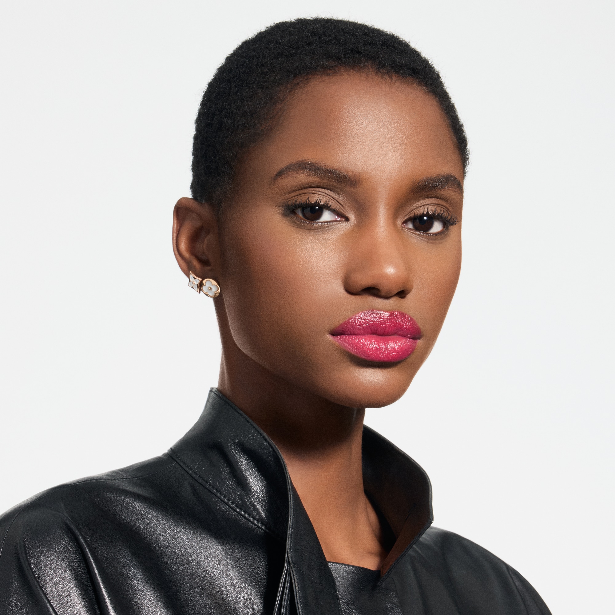  Lips } LV Rouge - Satin Lipstick Refill | Louis Vuitton ® (Product zoom)