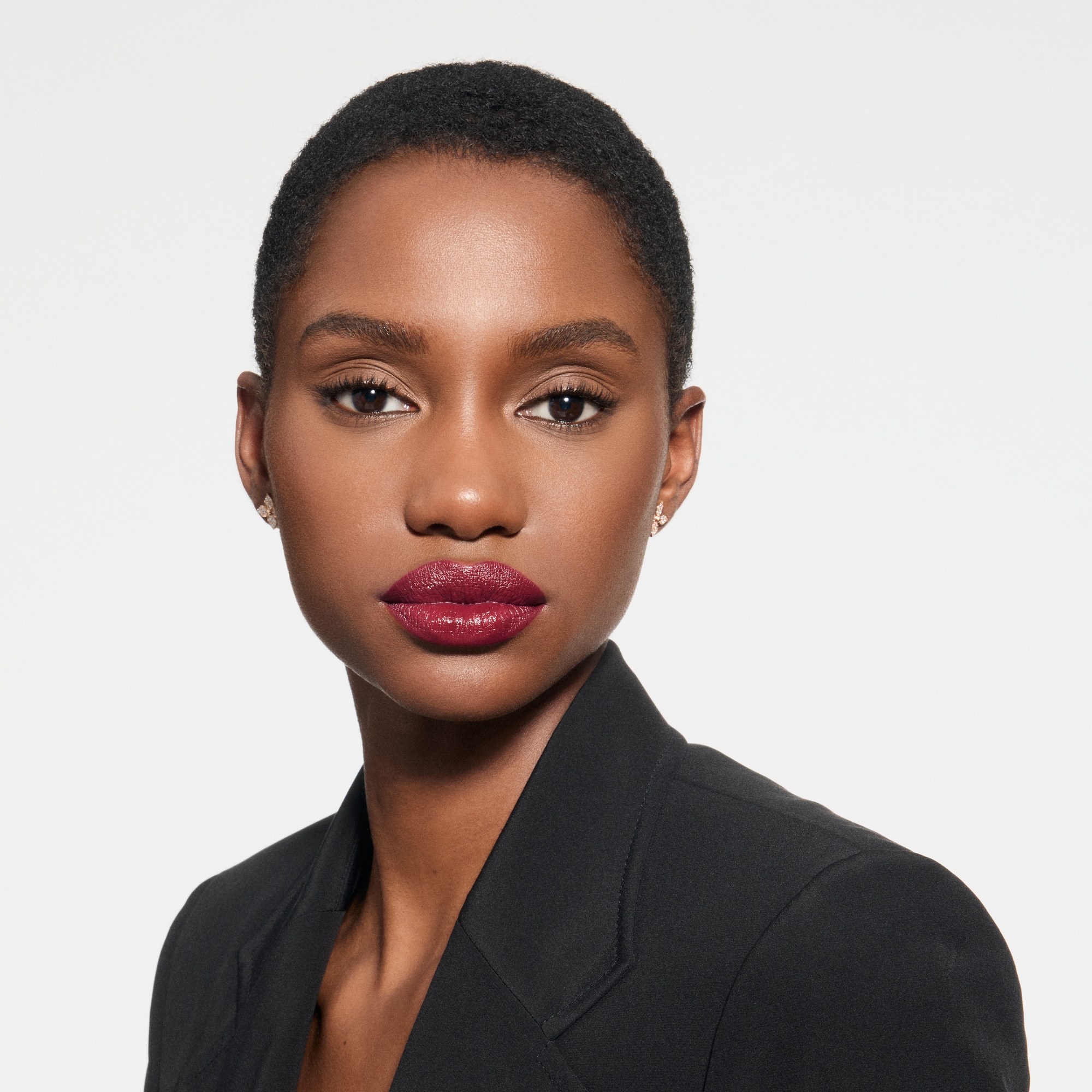  Lips } LV Rouge - Satin Lipstick Refill | Louis Vuitton ® (Product zoom)