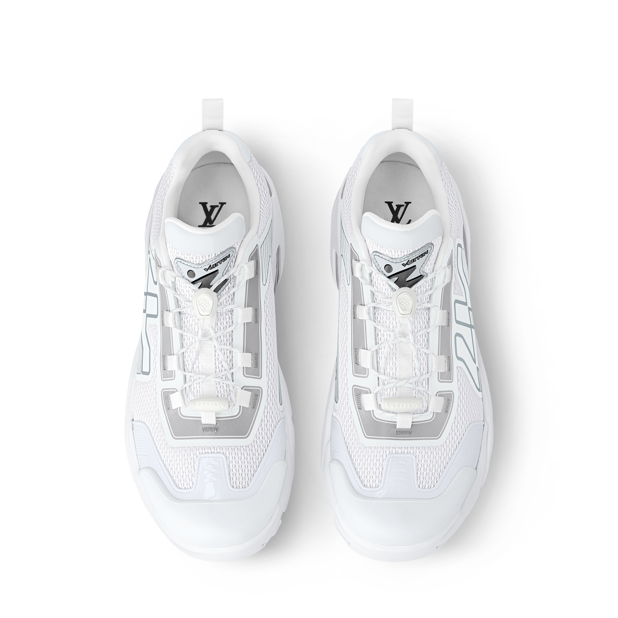  Shoes Sneakers LV Runner Tatic Sneaker | Louis Vuitton ® (Product zoom)