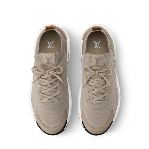 Shoes Loafers and Moccasins LV Runner Tatic Sneaker | Louis Vuitton ® (Product zoom)