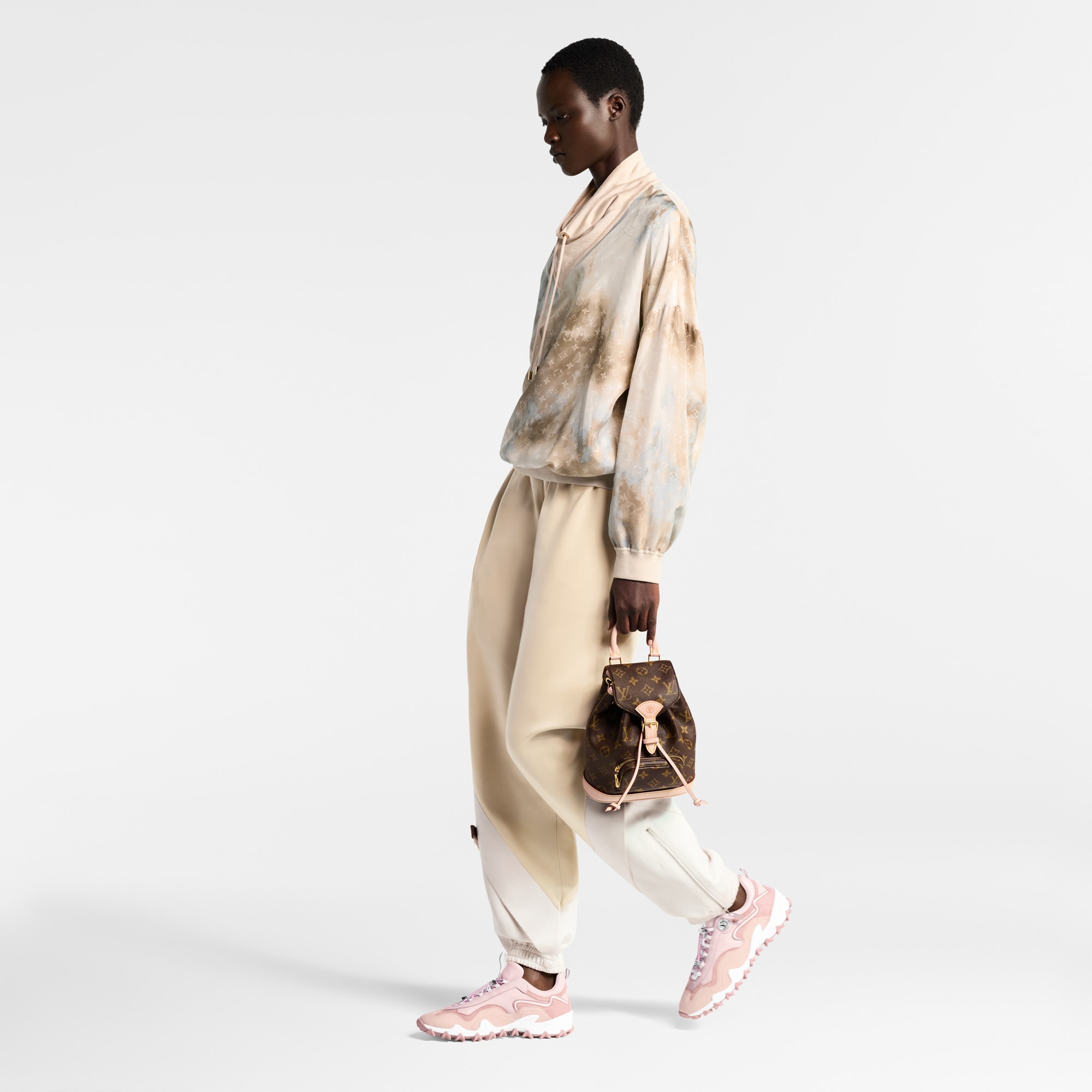 LV Rush Sneaker  Women Shoes Sneakers | LOUIS VUITTON (Product zoom)