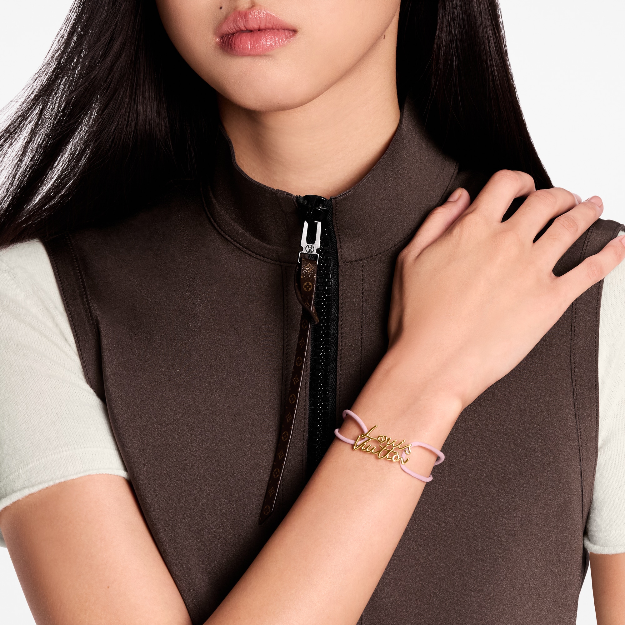  Fashion Jewelry Bracelets LV Script Bracelet | Louis Vuitton ® (Product zoom)