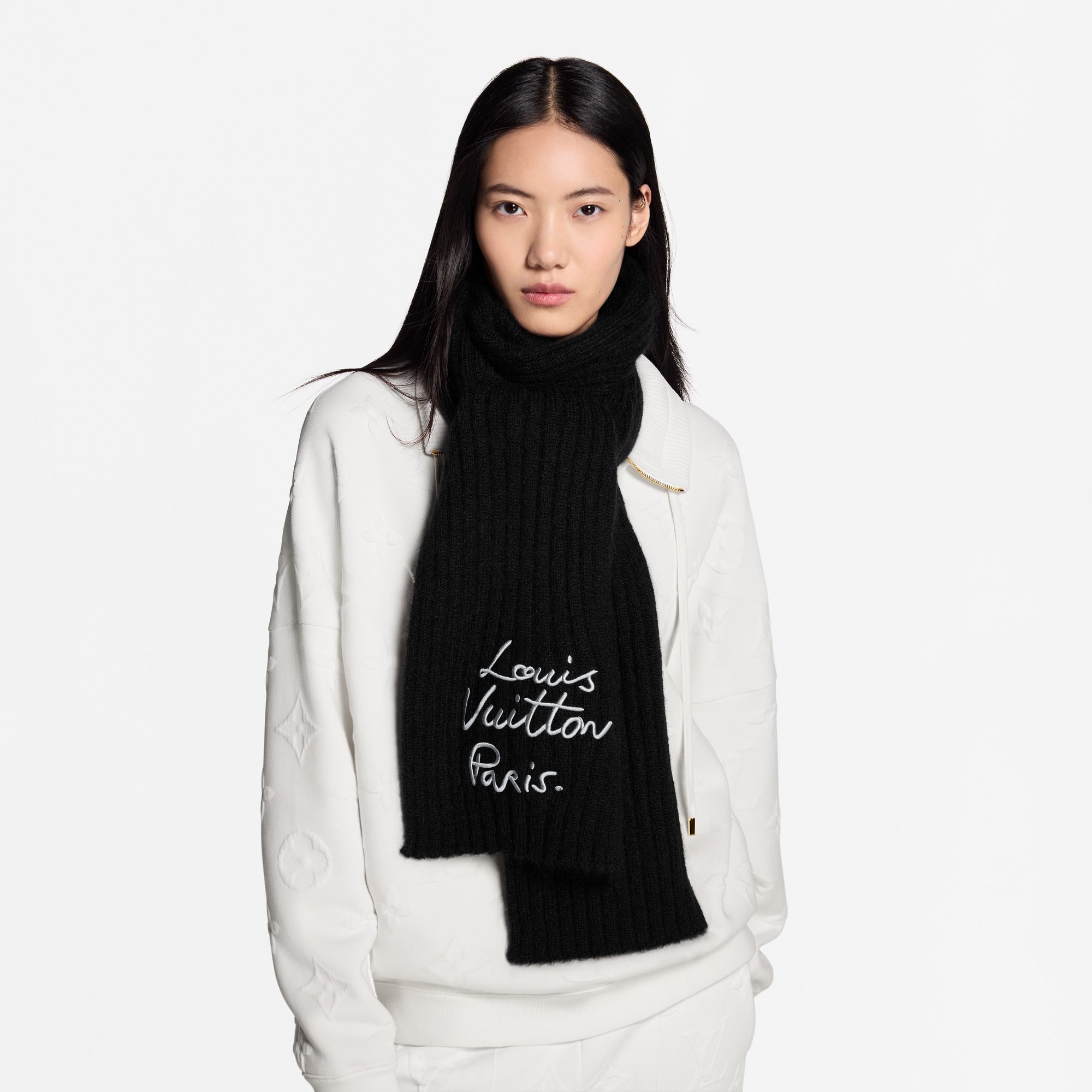 S00 Accessories Scarves LV Script Scarf | Louis Vuitton ® (Product zoom)
