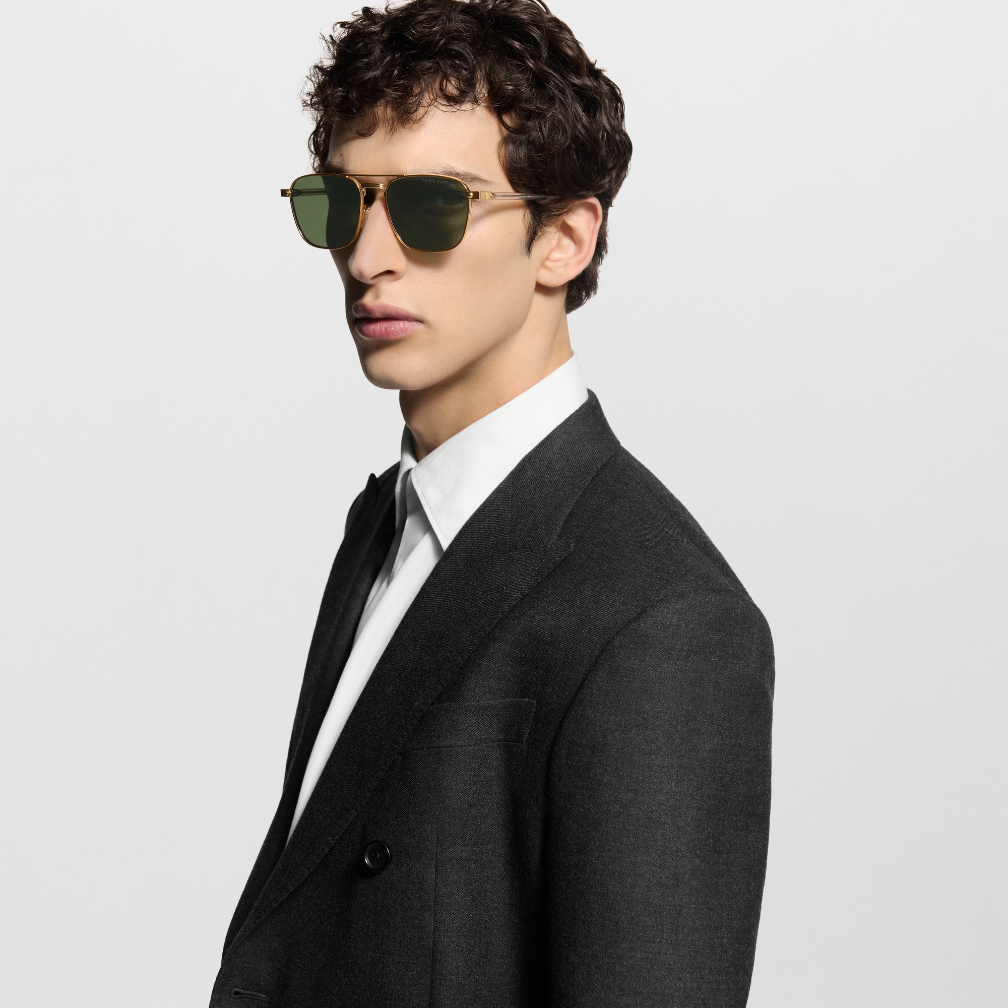 S00 Accessories Sunglasses LV Signature Metal Square Sunglasses | Louis Vuitton ® (Product zoom)