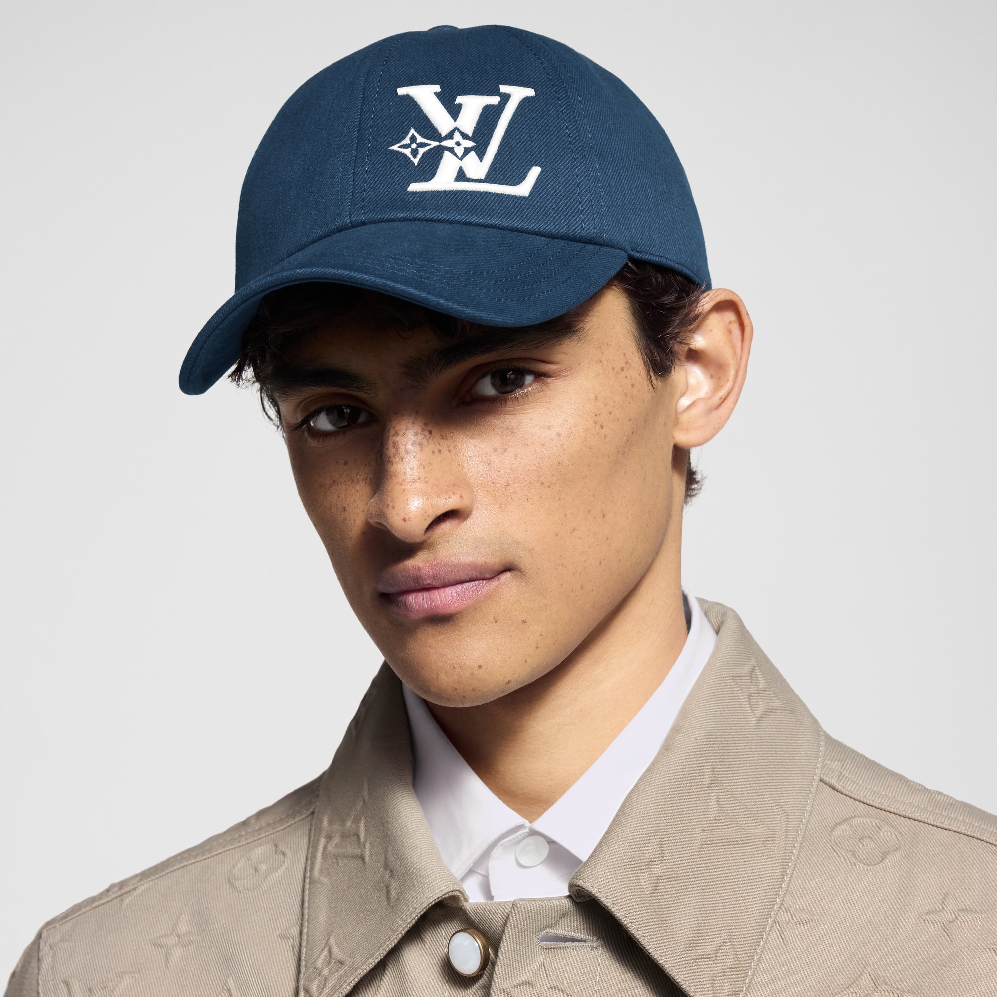 S00 Accessories Hats, Beanies and Gloves LV Smash Cap | Louis Vuitton ® (Product zoom)