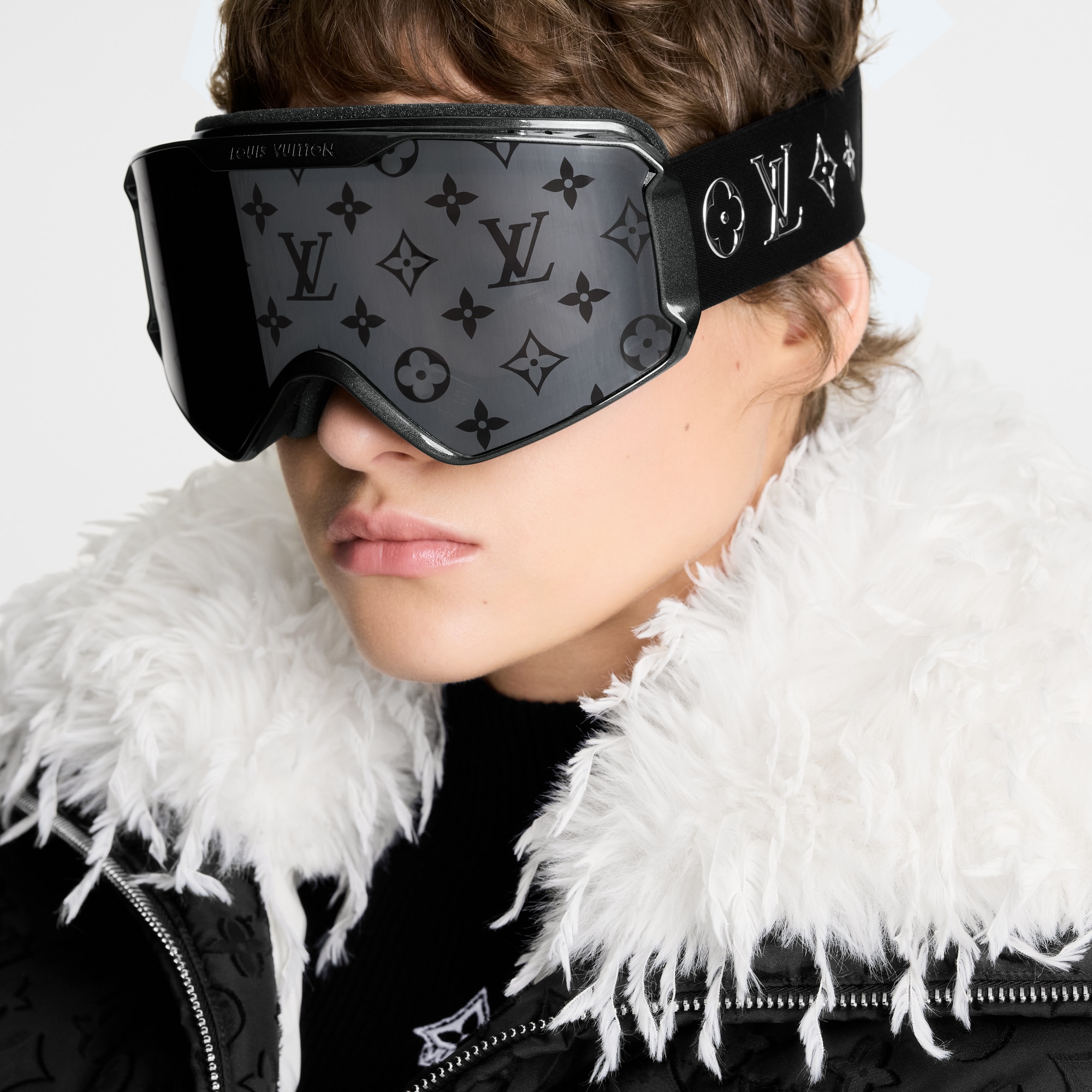 S00 Accessories Eyewear LV Snow Gradient Mask | Louis Vuitton ® (Product zoom)