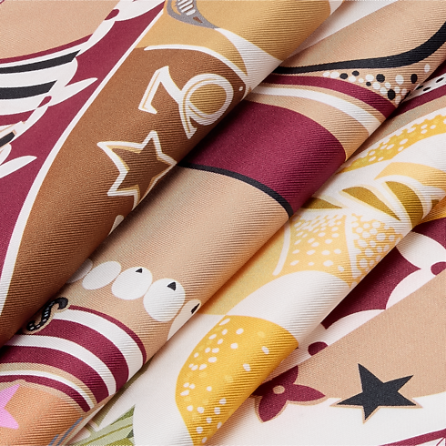 S00 Accessories Silk Squares and Bandeaus LV Star Sign Square 90 | Louis Vuitton ® (Product zoom)