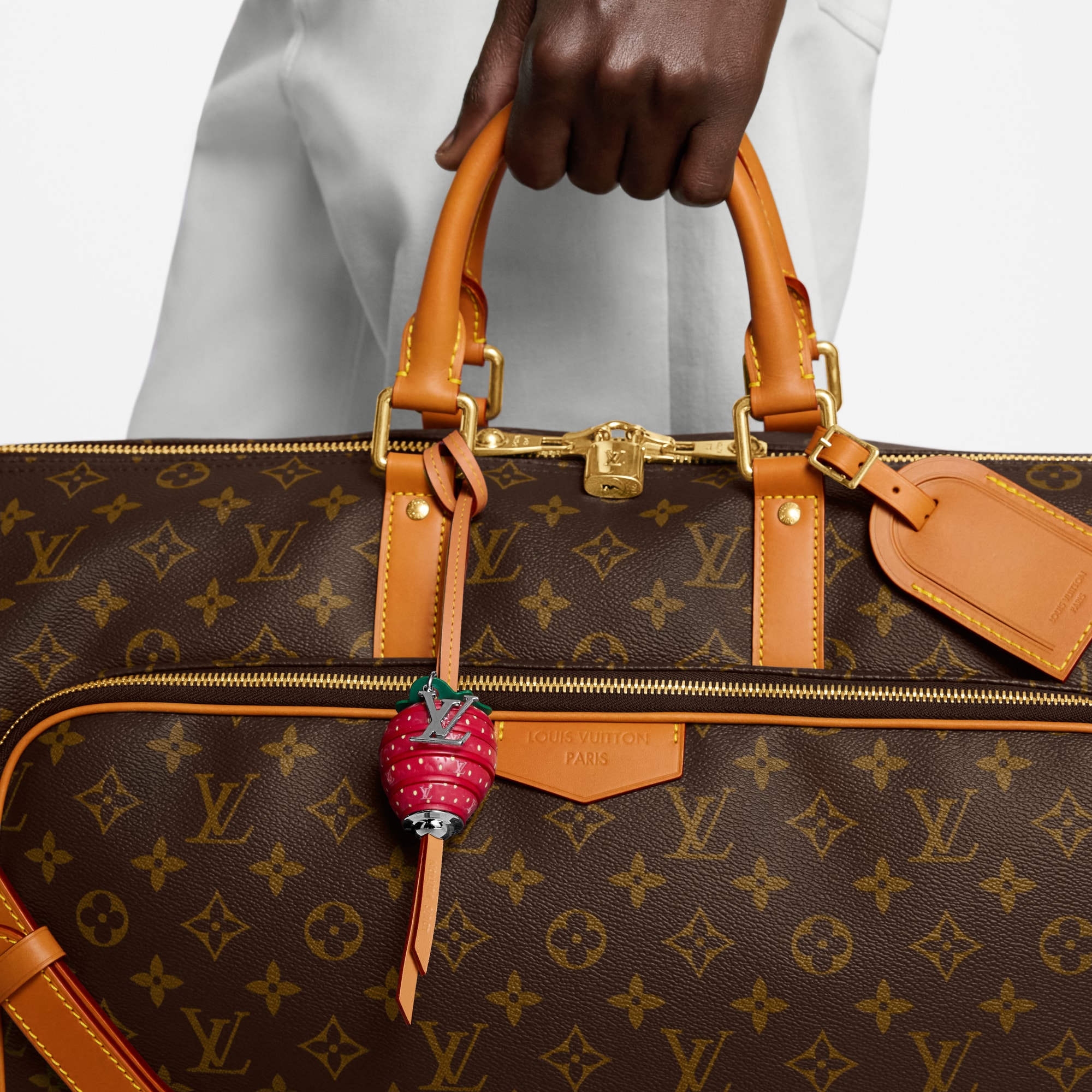  Accessories Key Holders and Bag Charms LV Strawberry Bag Charm | Louis Vuitton ® (Product zoom)