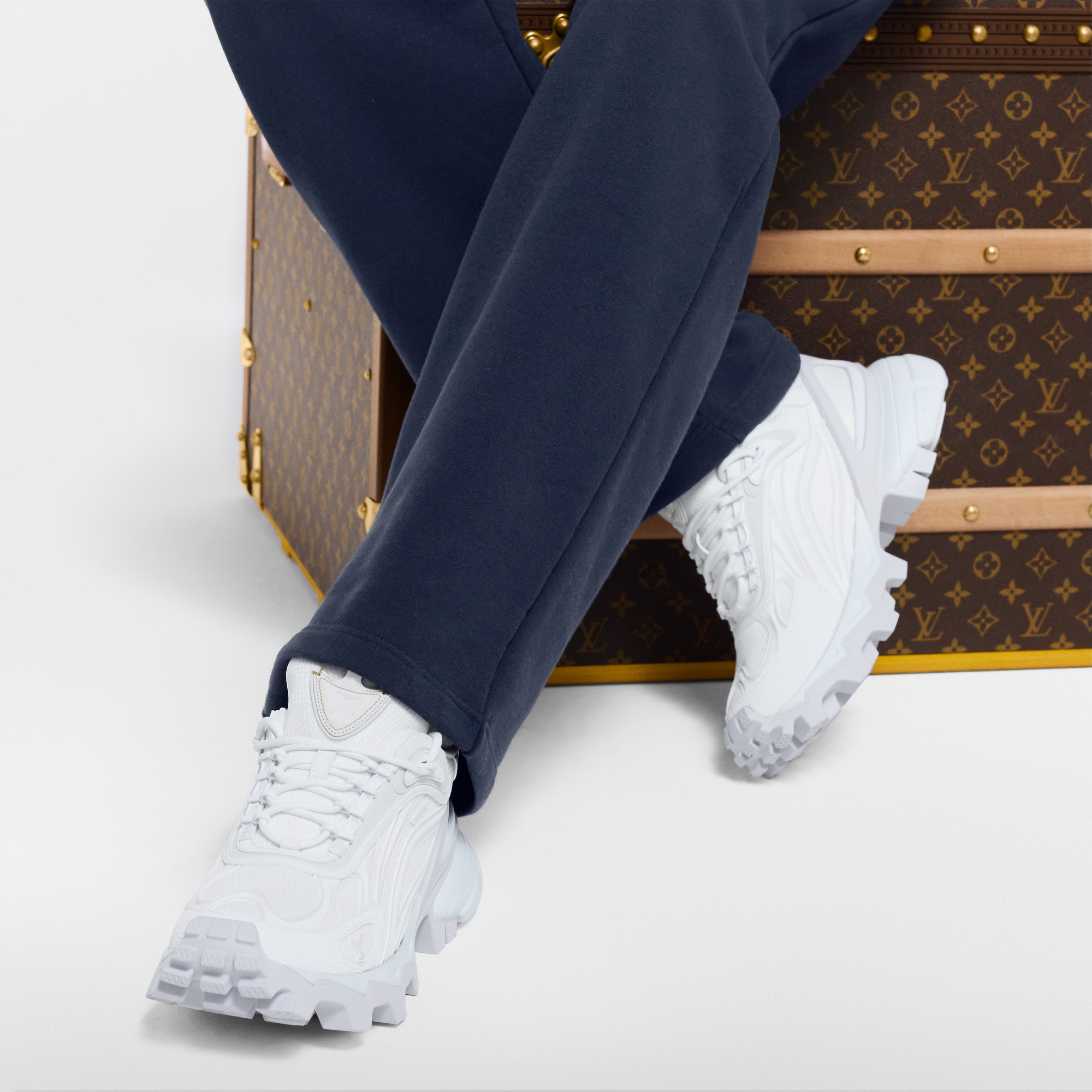  Shoes Sneakers LV Summit Sneaker | Louis Vuitton ® (Product zoom)