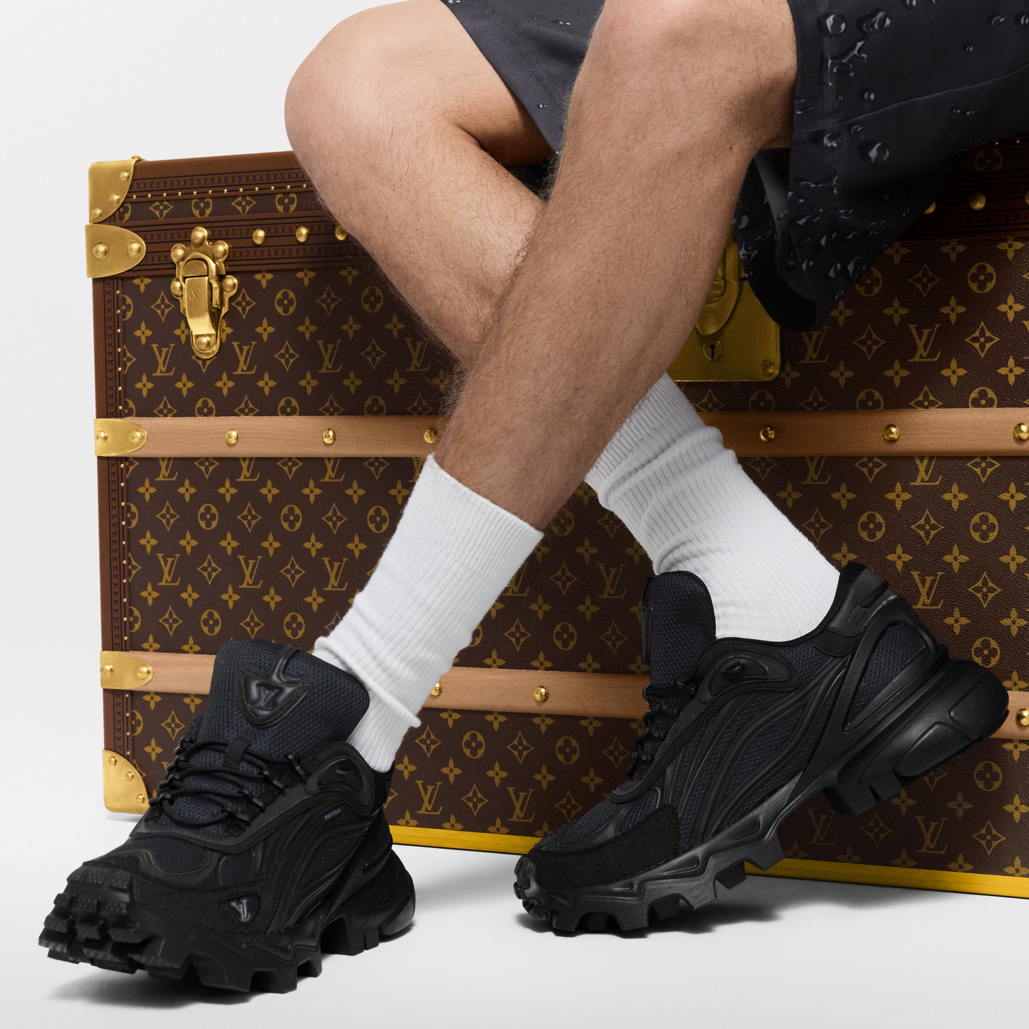  Shoes Sneakers LV Summit Sneaker | Louis Vuitton ® (Product zoom)