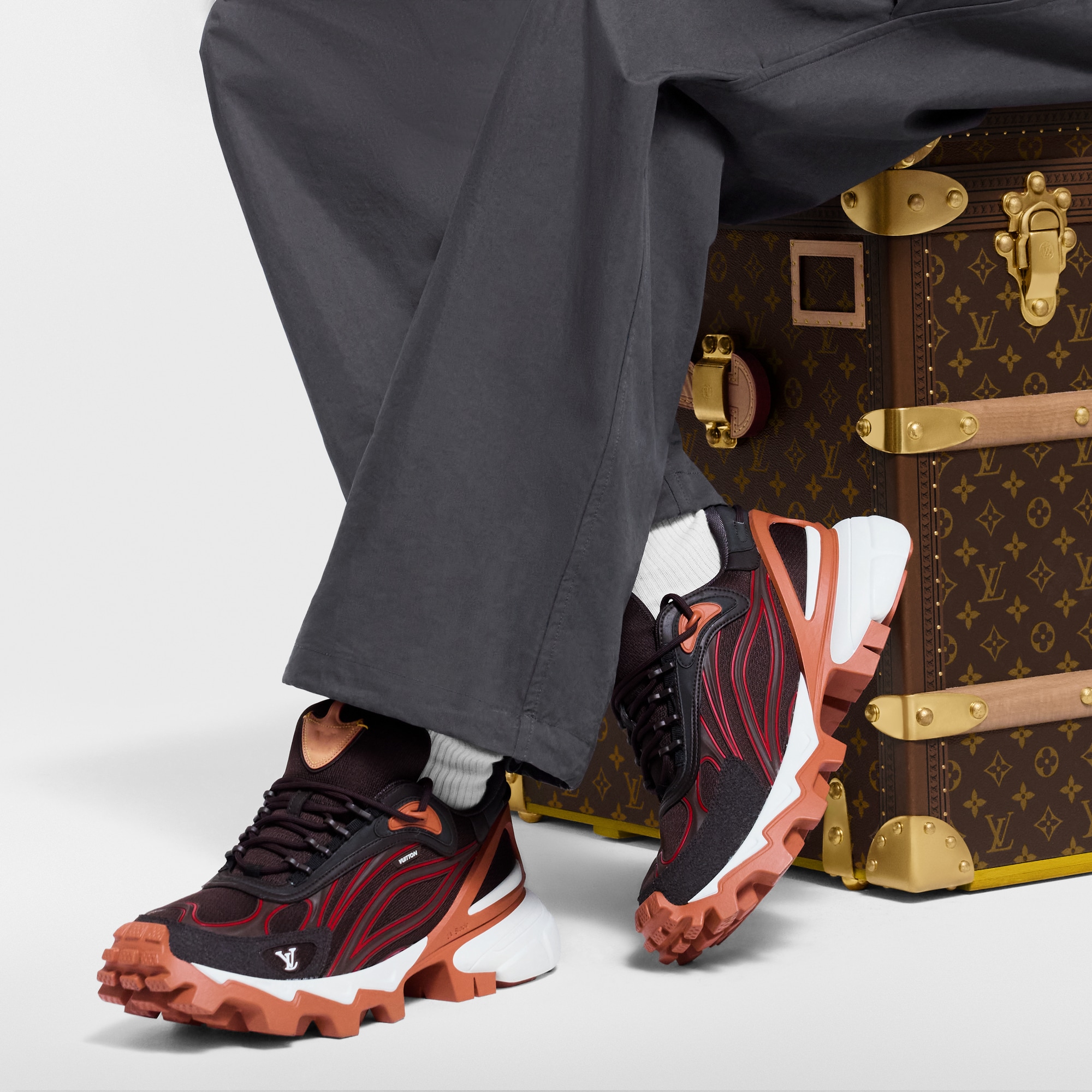  Shoes Sneakers LV Summit Sneaker | Louis Vuitton ® (Product zoom)