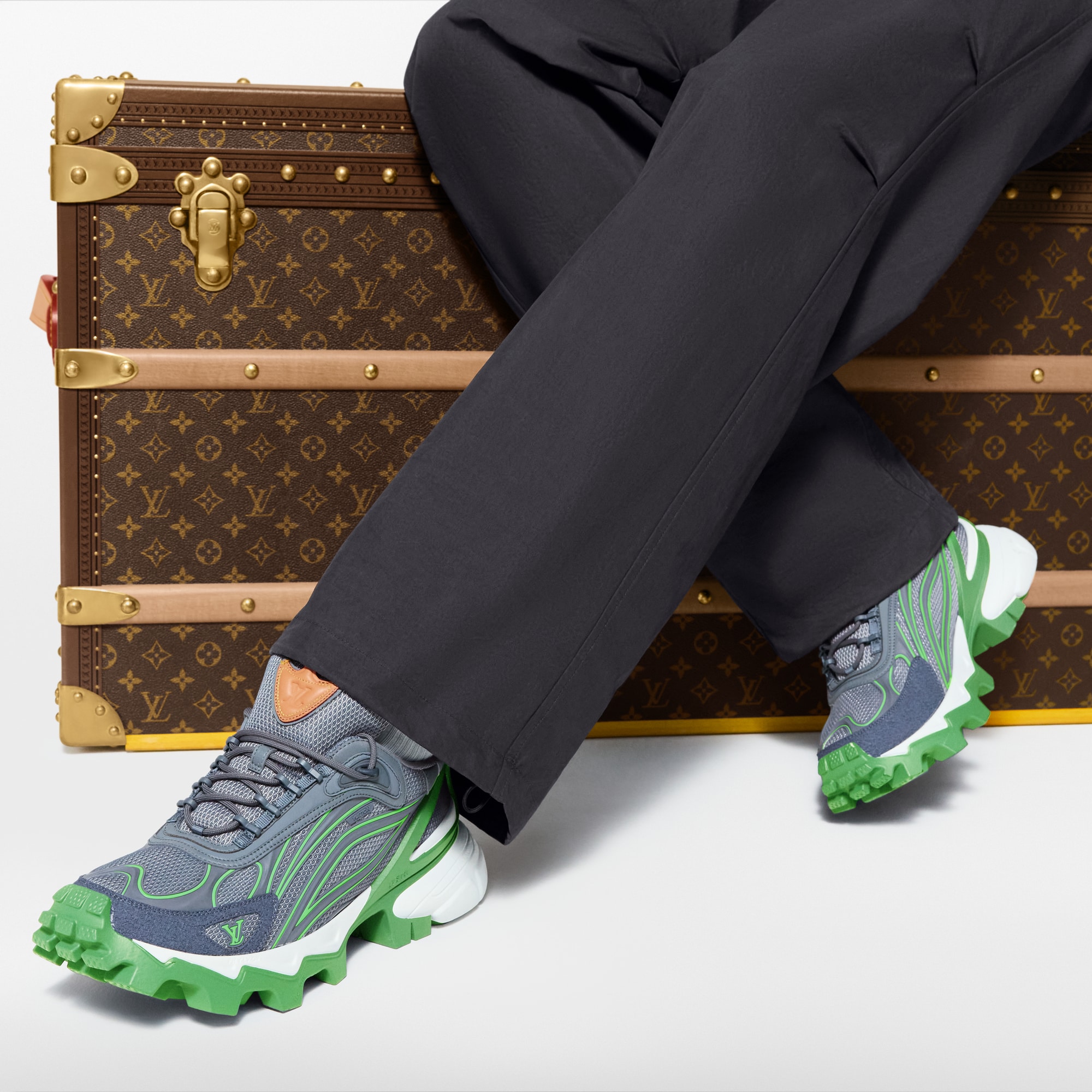  Shoes Sneakers LV Summit Sneaker | Louis Vuitton ® (Product zoom)