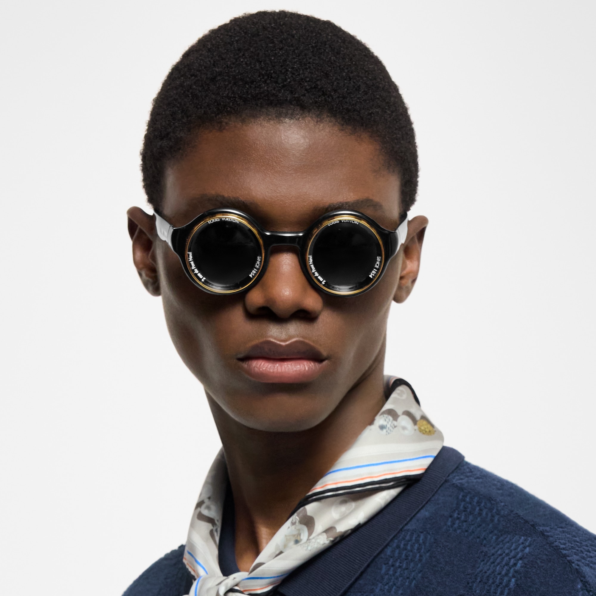 S00 Accessories Sunglasses LV Super Vision Round Sunglasses | Louis Vuitton ® (Product zoom)