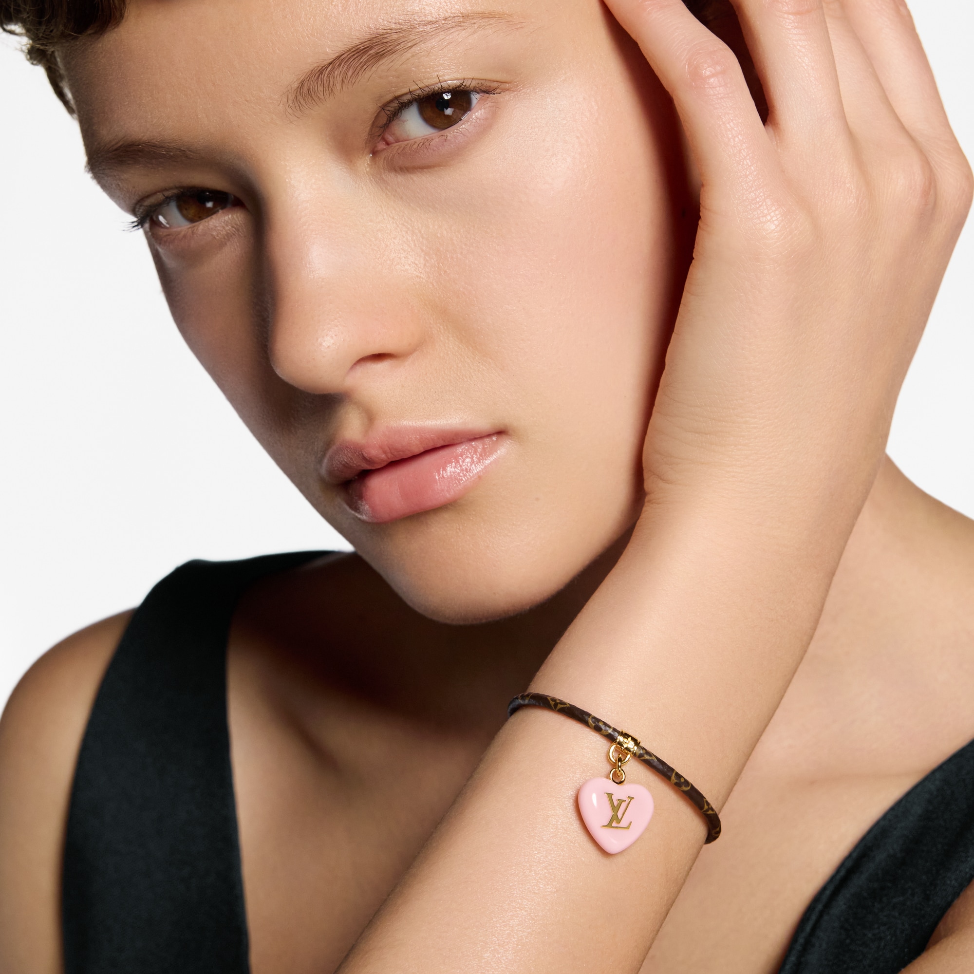  For Women New This Season LV Sweetheart Bracelet | Louis Vuitton ® (Product zoom)