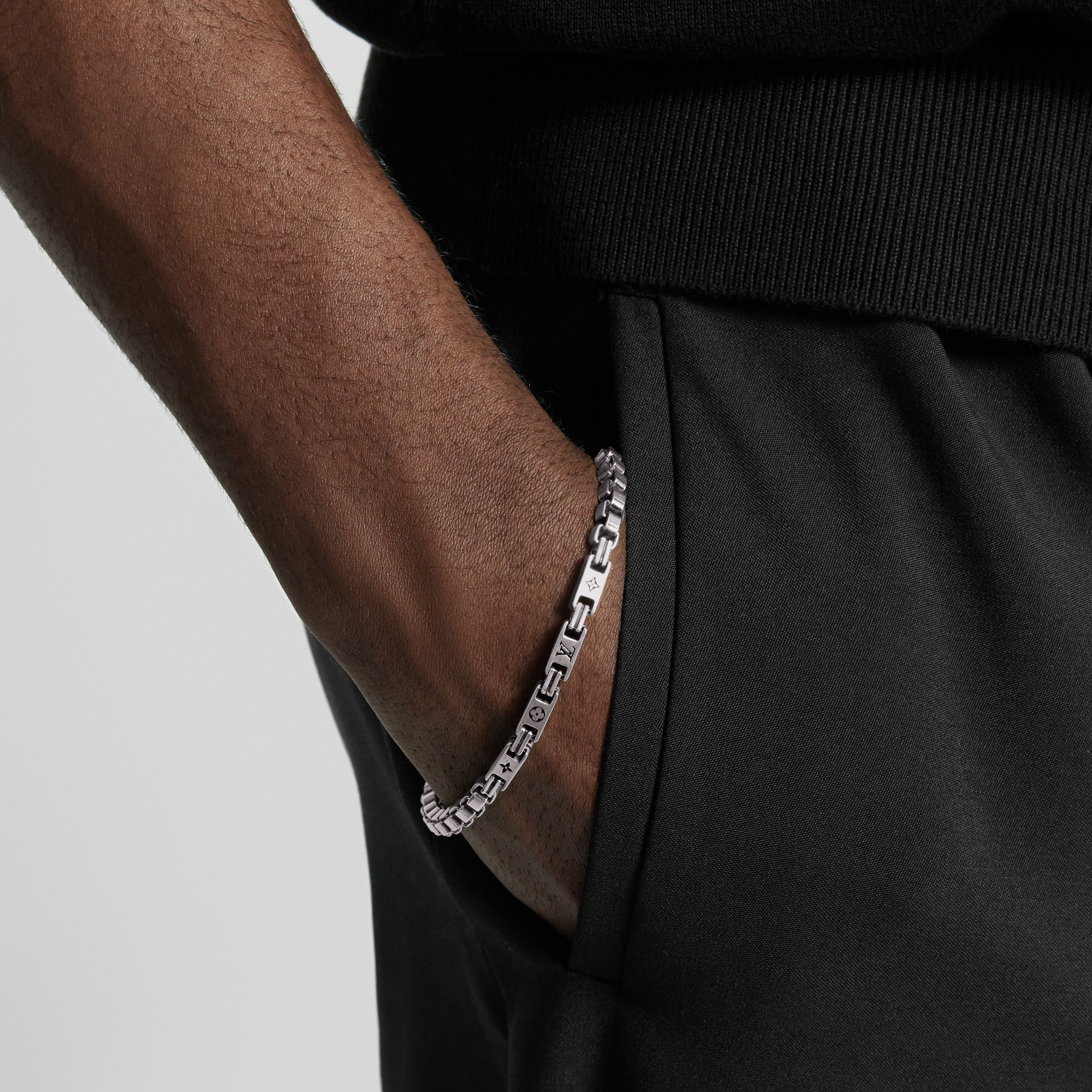 S00 Fashion Jewelry Bracelets LV Tailor Bracelet | Louis Vuitton ® (Product zoom)