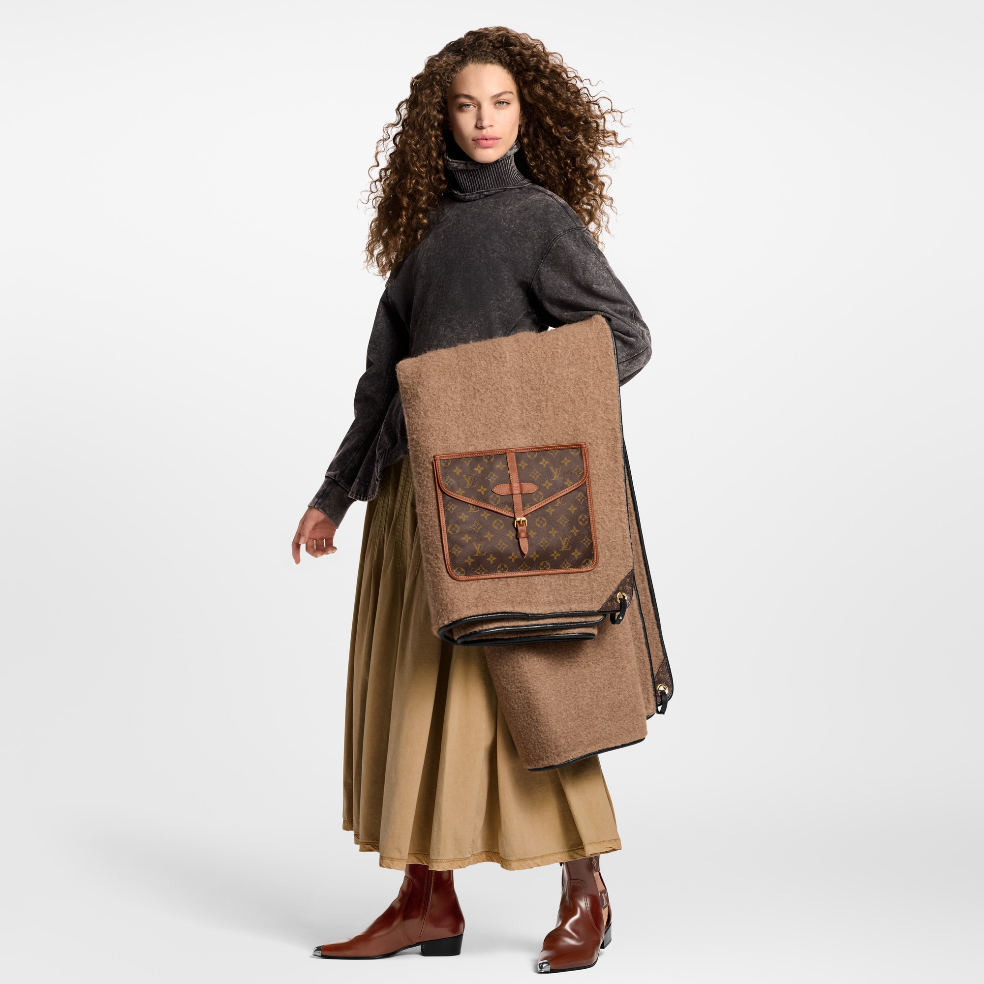S00 Accessories Home Accessories LV To Go Pocket Plaid | Louis Vuitton ® (Product zoom)