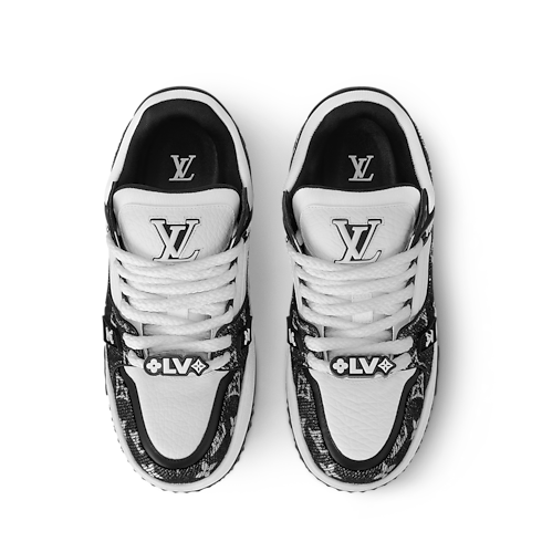 Shoes Sneakers LV Trainer Maxi Sneaker | Louis Vuitton ® (Product zoom)