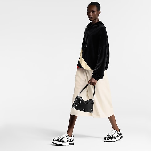 Shoes Sneakers LV Trainer Maxi Sneaker | Louis Vuitton ® (Product zoom)