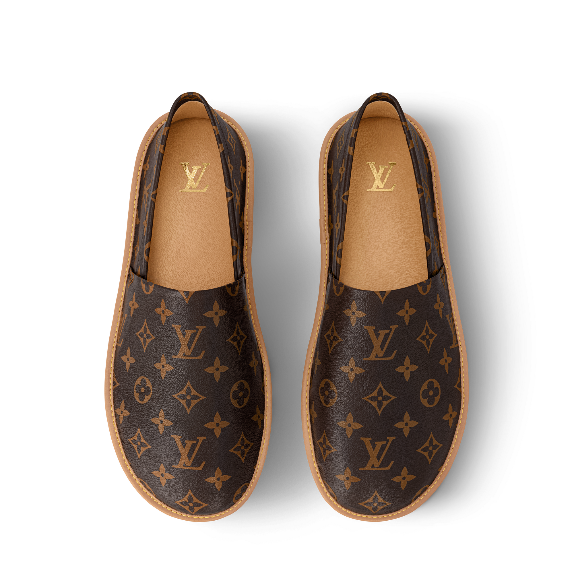  Shoes Loafers and Moccasins LV Traveller Slipper | Louis Vuitton ® (Product zoom)