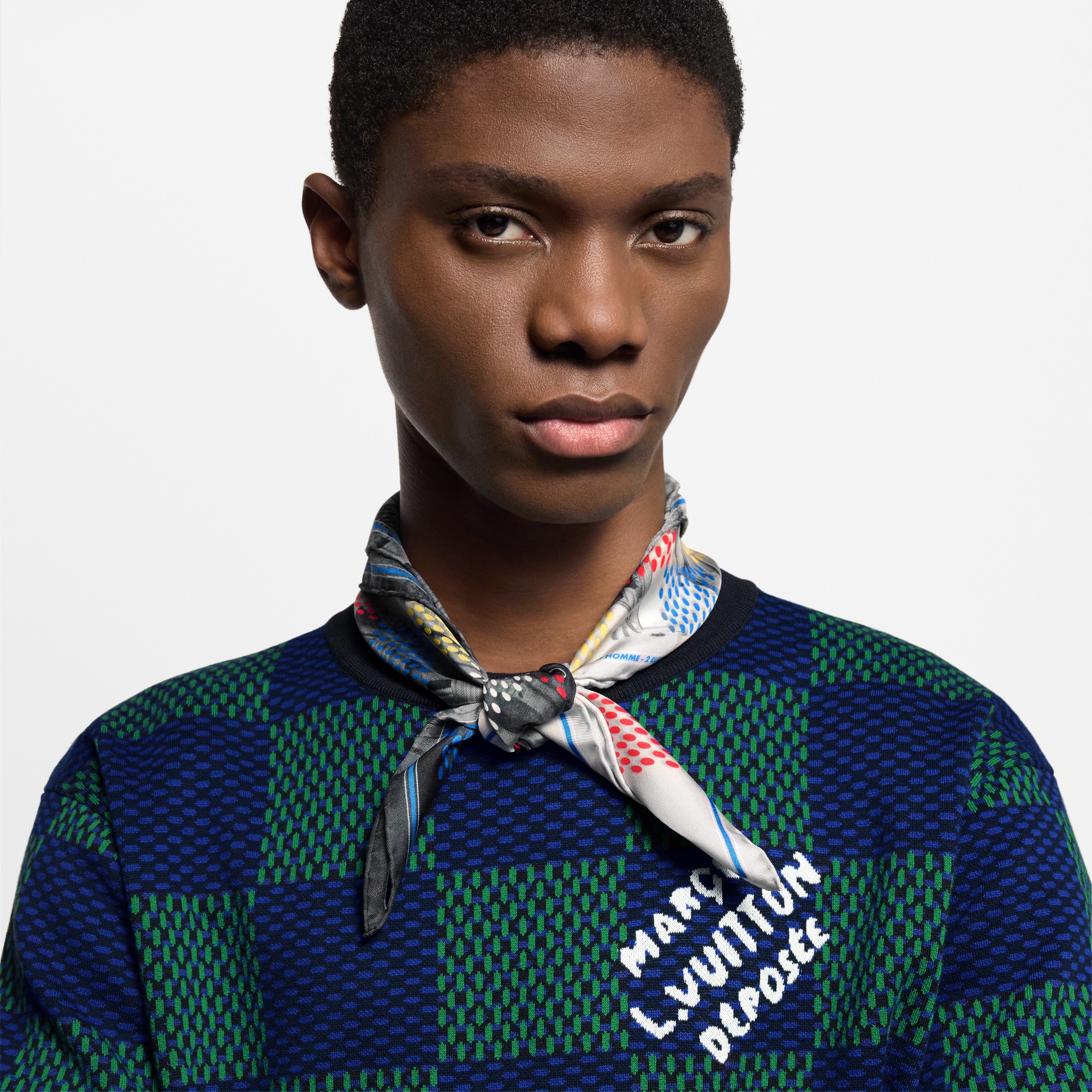 S00 Accessories Silk and Bandanas LV Vers Damier Silk Bandana | Louis Vuitton ® (Product zoom)