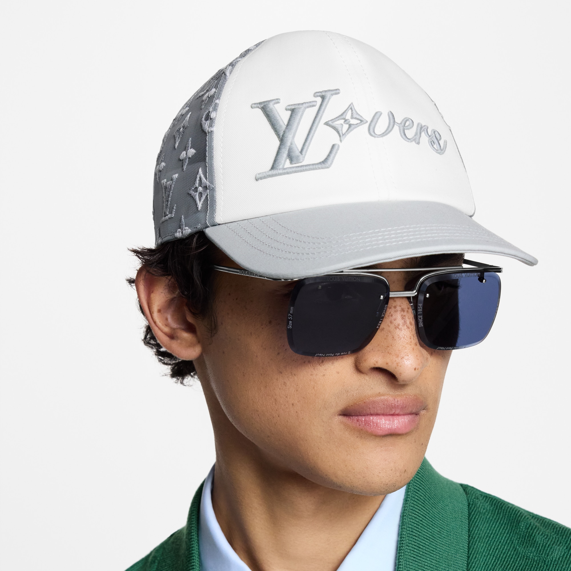 S00 Accessories Hats, Beanies and Gloves LV Vers Mesh Cap | Louis Vuitton ® (Product zoom)