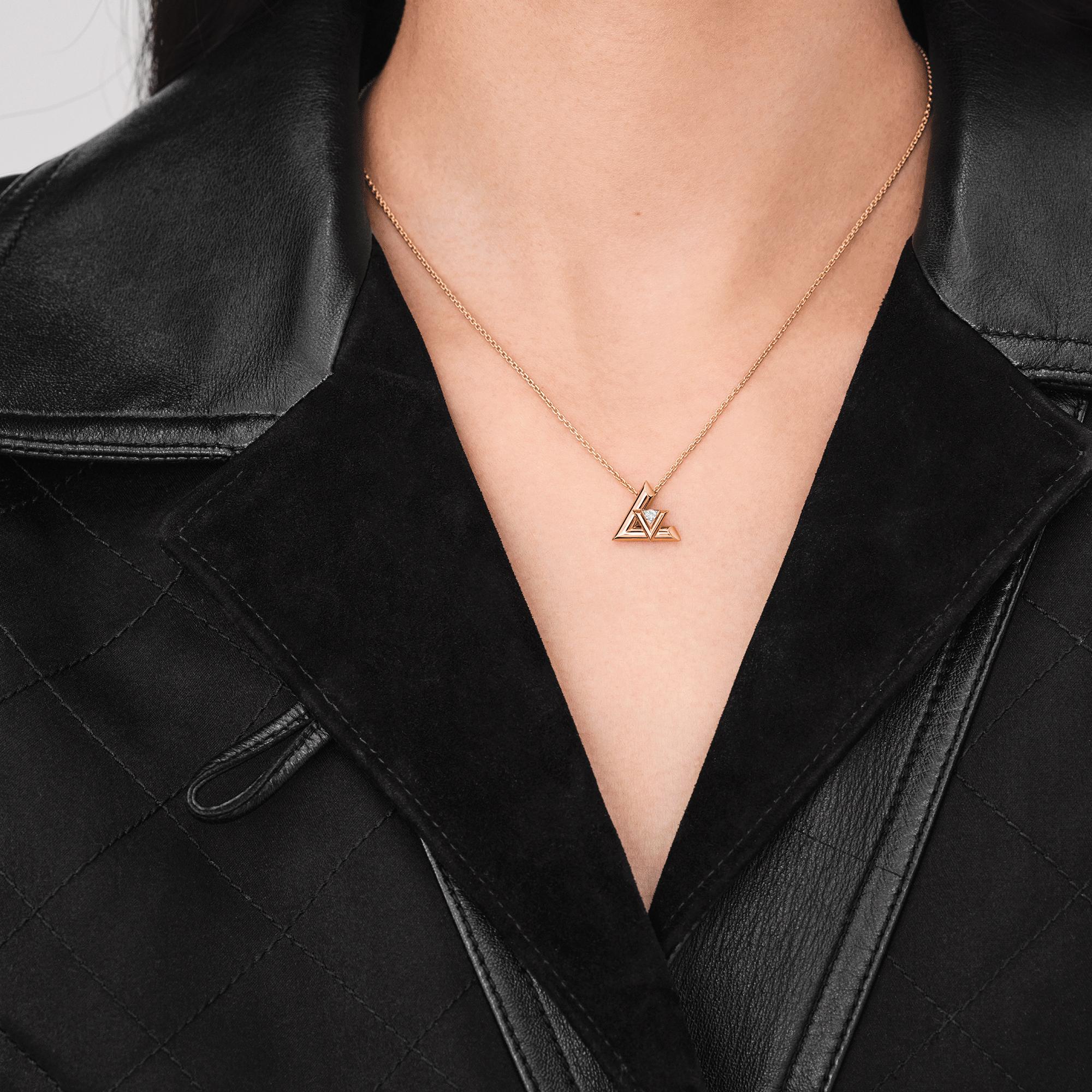  Categories All Fine Jewelry LV Volt One Small Pendant, Pink Gold And Diamond | Louis Vuitton ® (Product zoom)
