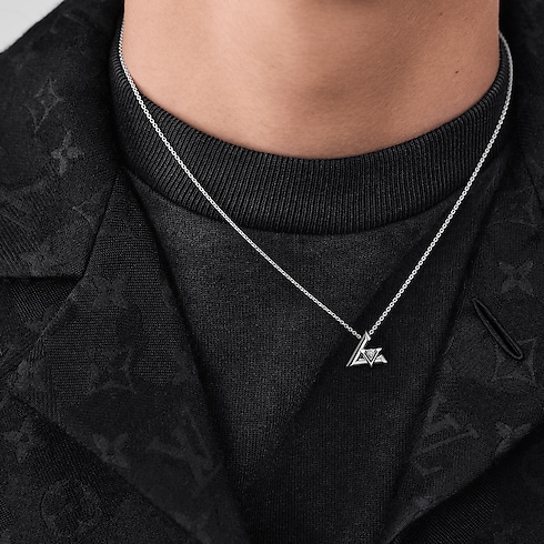 Categories All Fine Jewelry LV Volt One Small Pendant, White Gold And Diamond | Louis Vuitton ® (Product zoom)