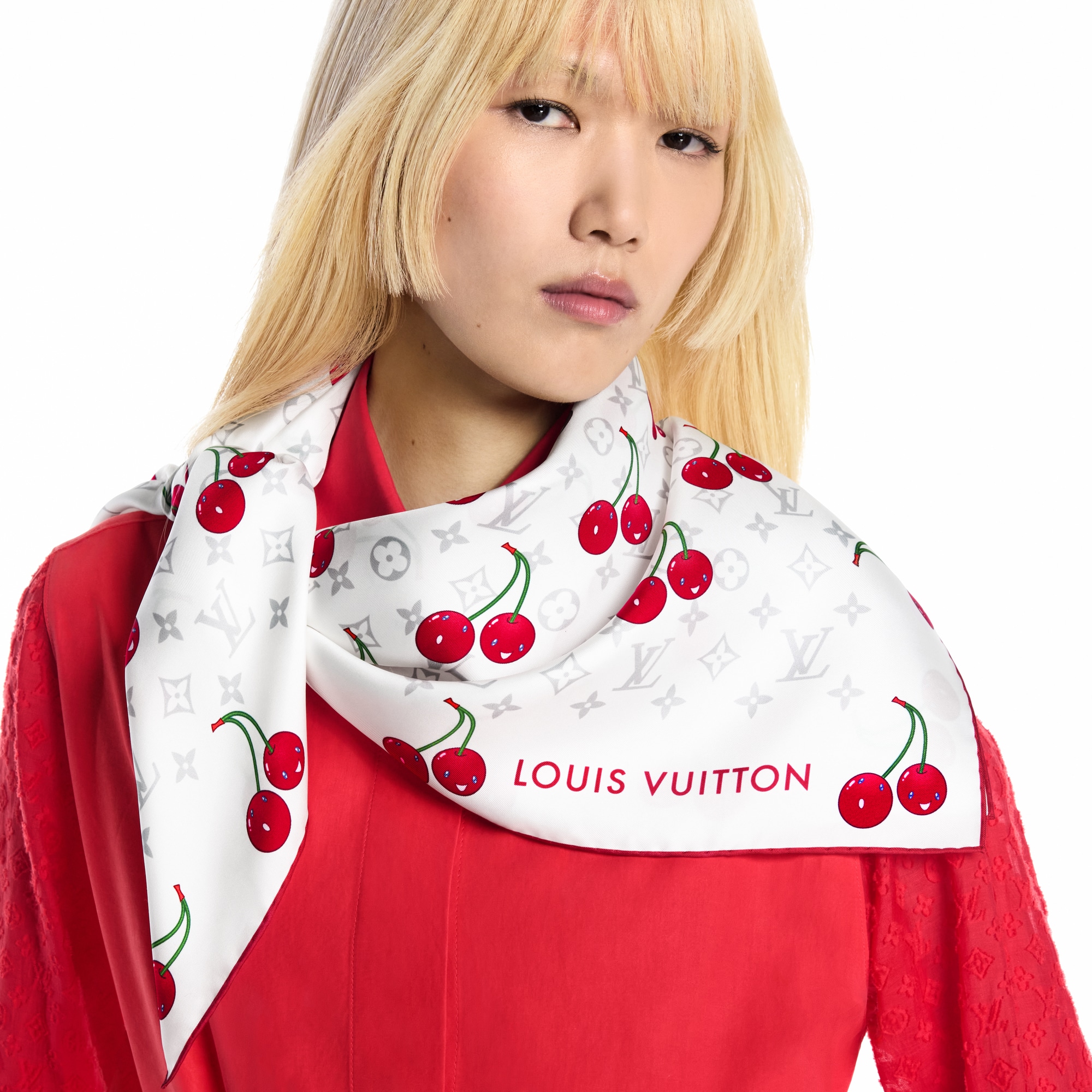 S00 Accessories Silk Squares and Bandeaus  LV x TM Monogram Cerise Square 90 | Louis Vuitton ® (Product zoom)
