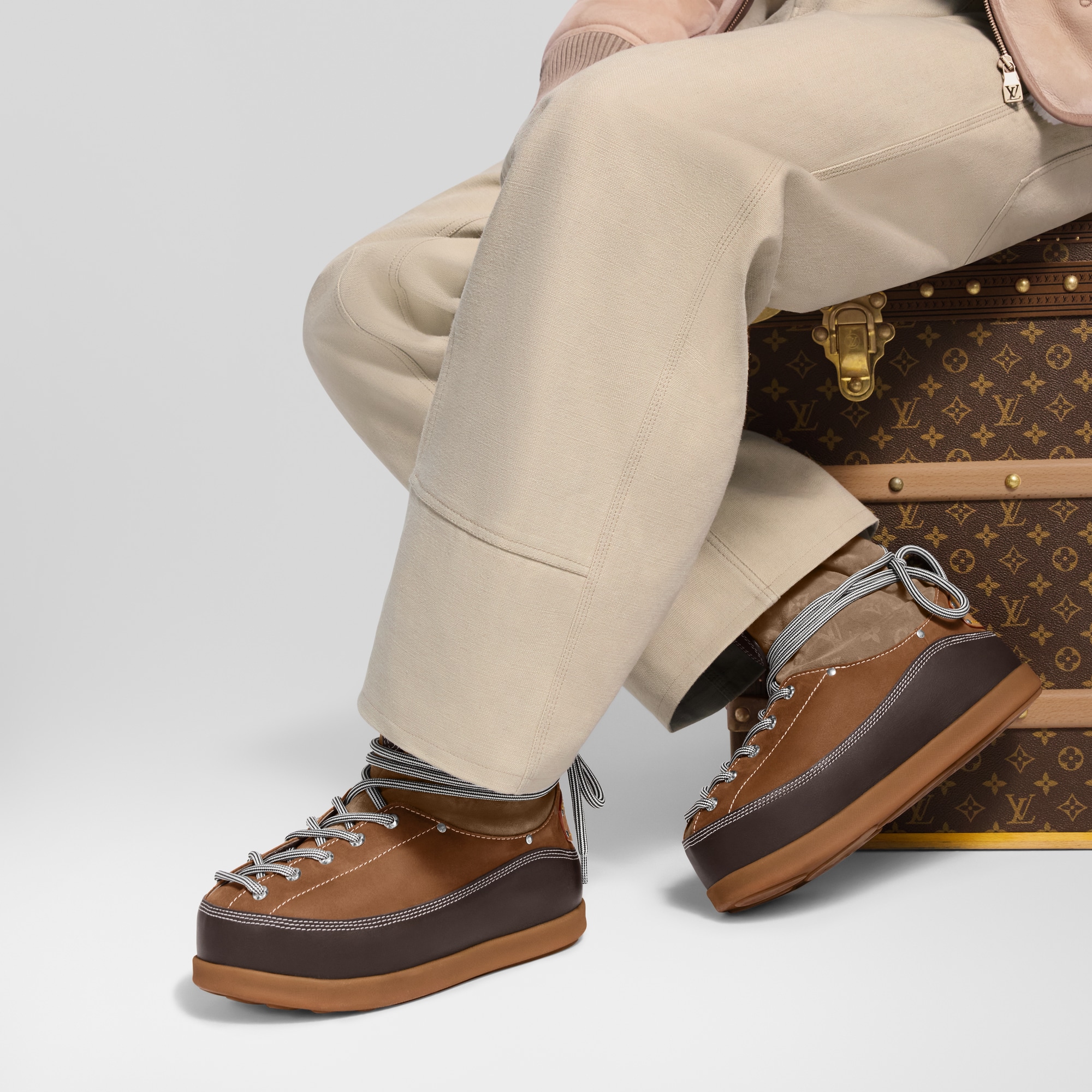  Shoes Boots LV Yeti Mid Boot | Louis Vuitton ® (Product zoom)