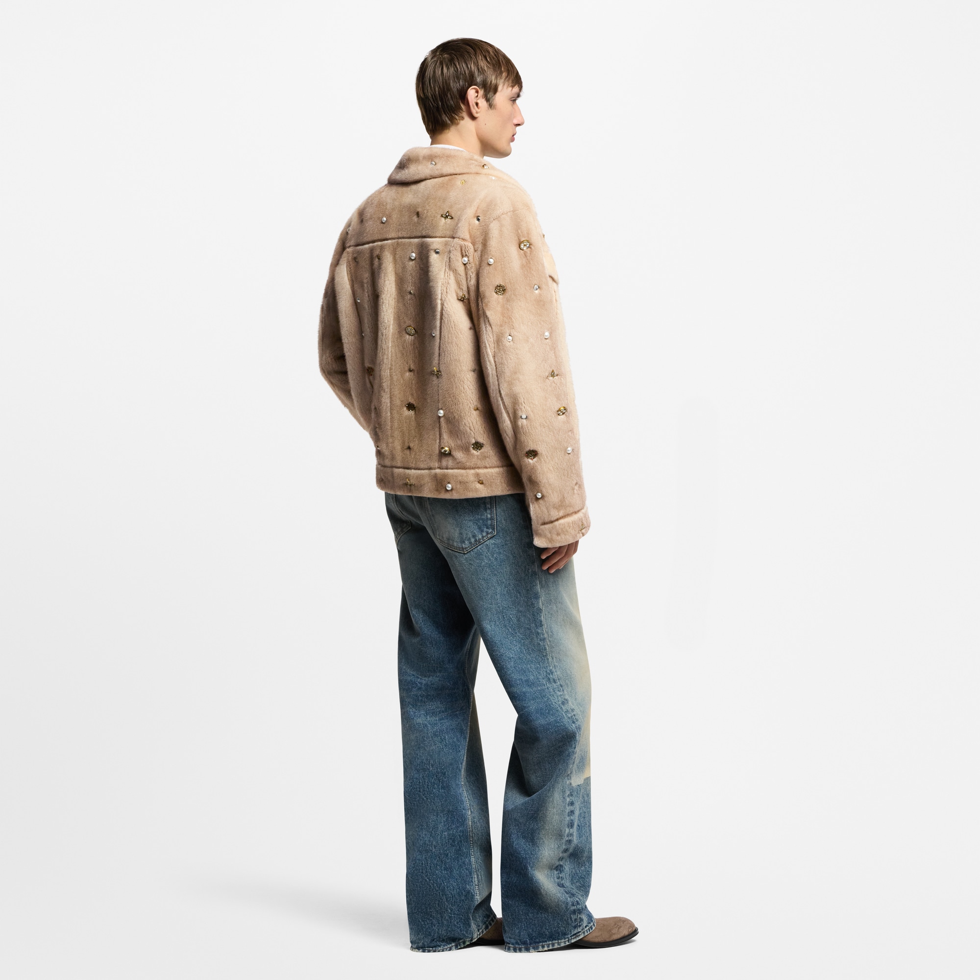  Ready-to-Wear Coats and Outerwear Made To Order Embellished Mink Trucker Jacket | Louis Vuitton ® (Product zoom)