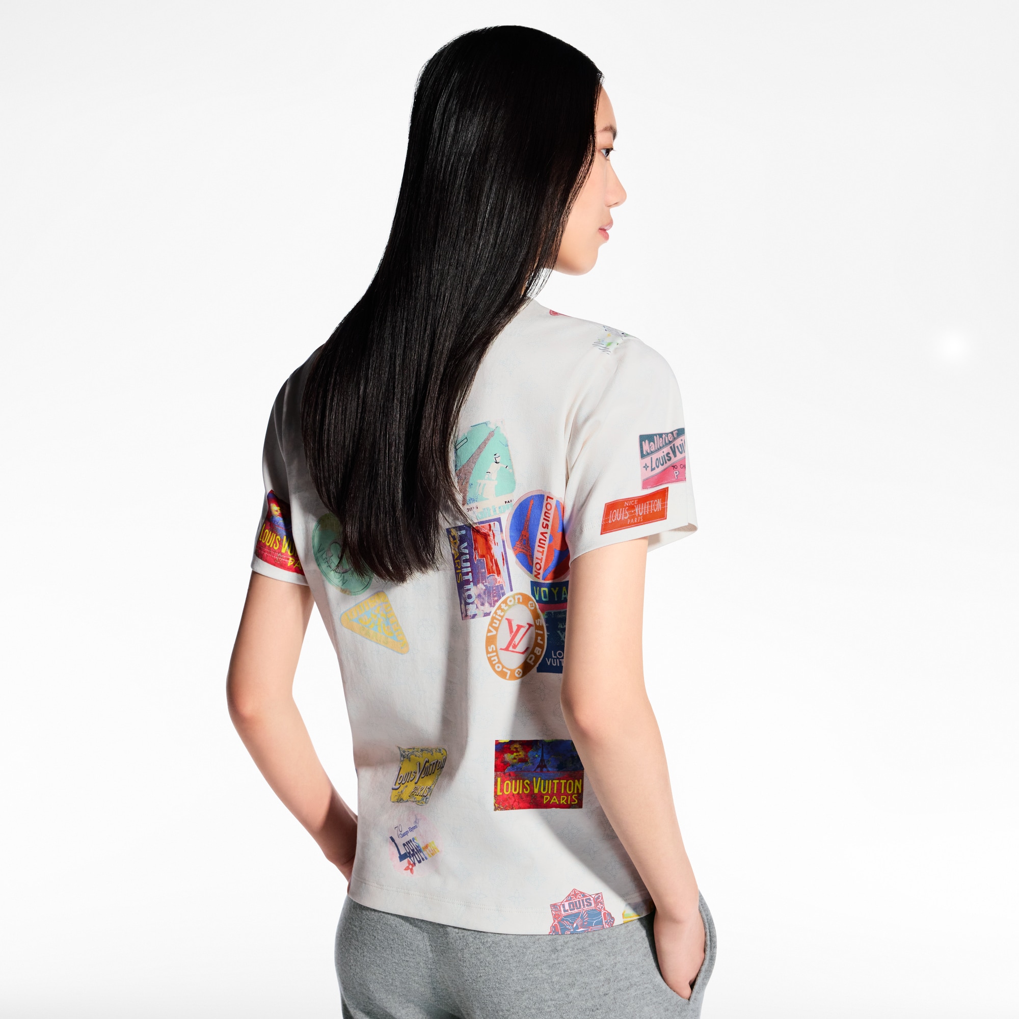 Ready-to-Wear Tops Mahina Patch Print T-Shirt | Louis Vuitton ® (Product zoom)